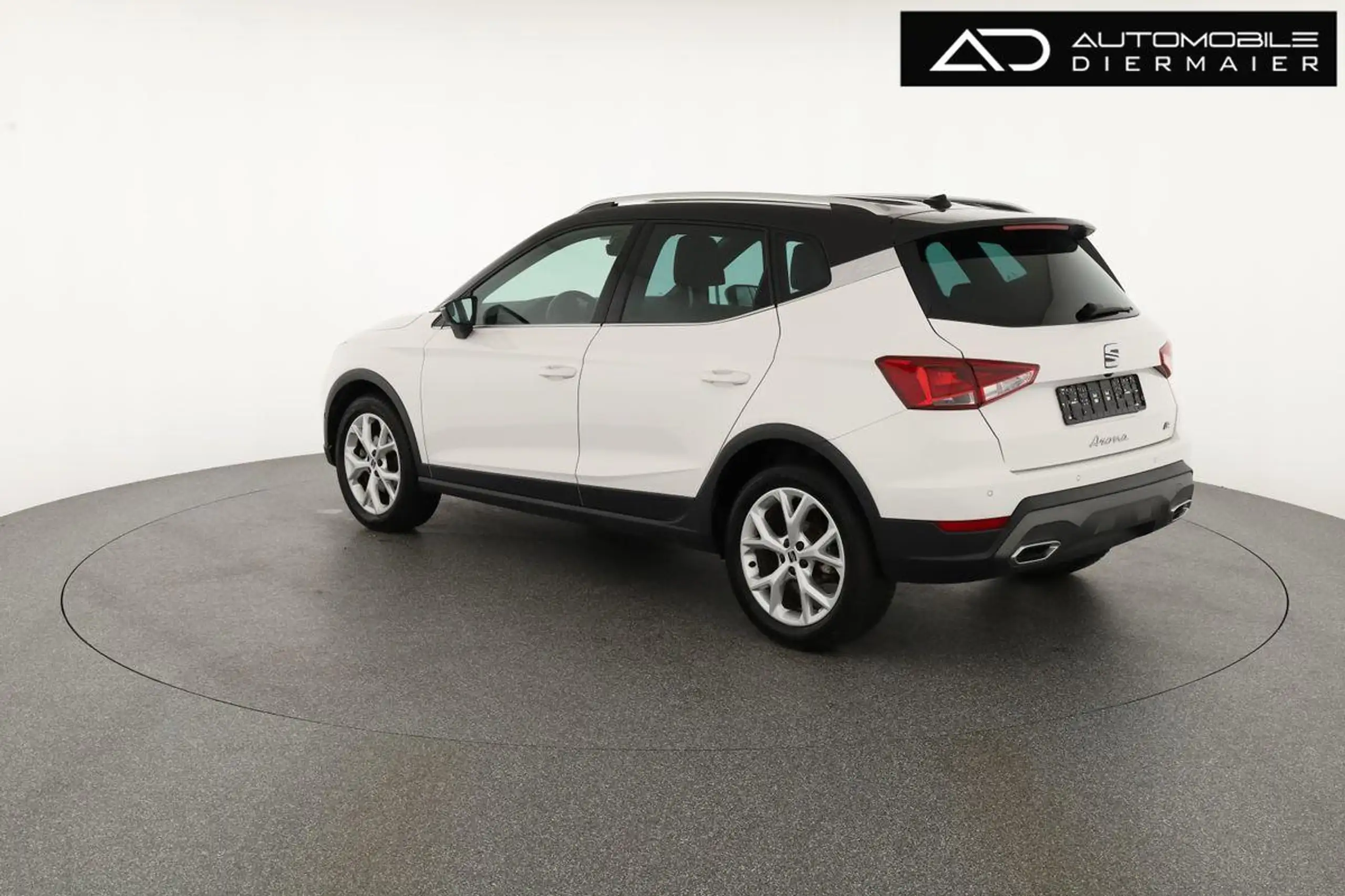 SEAT - Arona