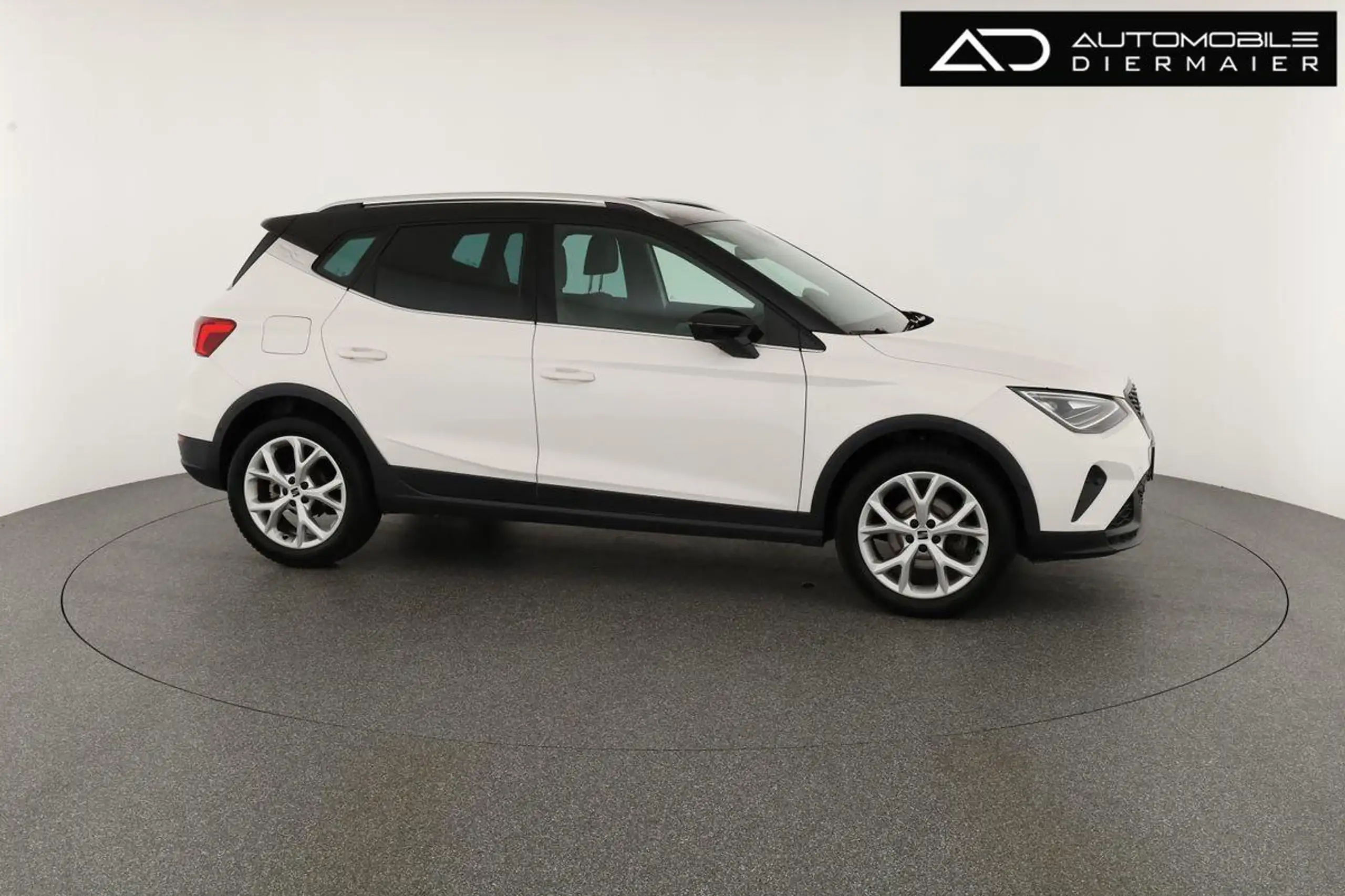 SEAT - Arona