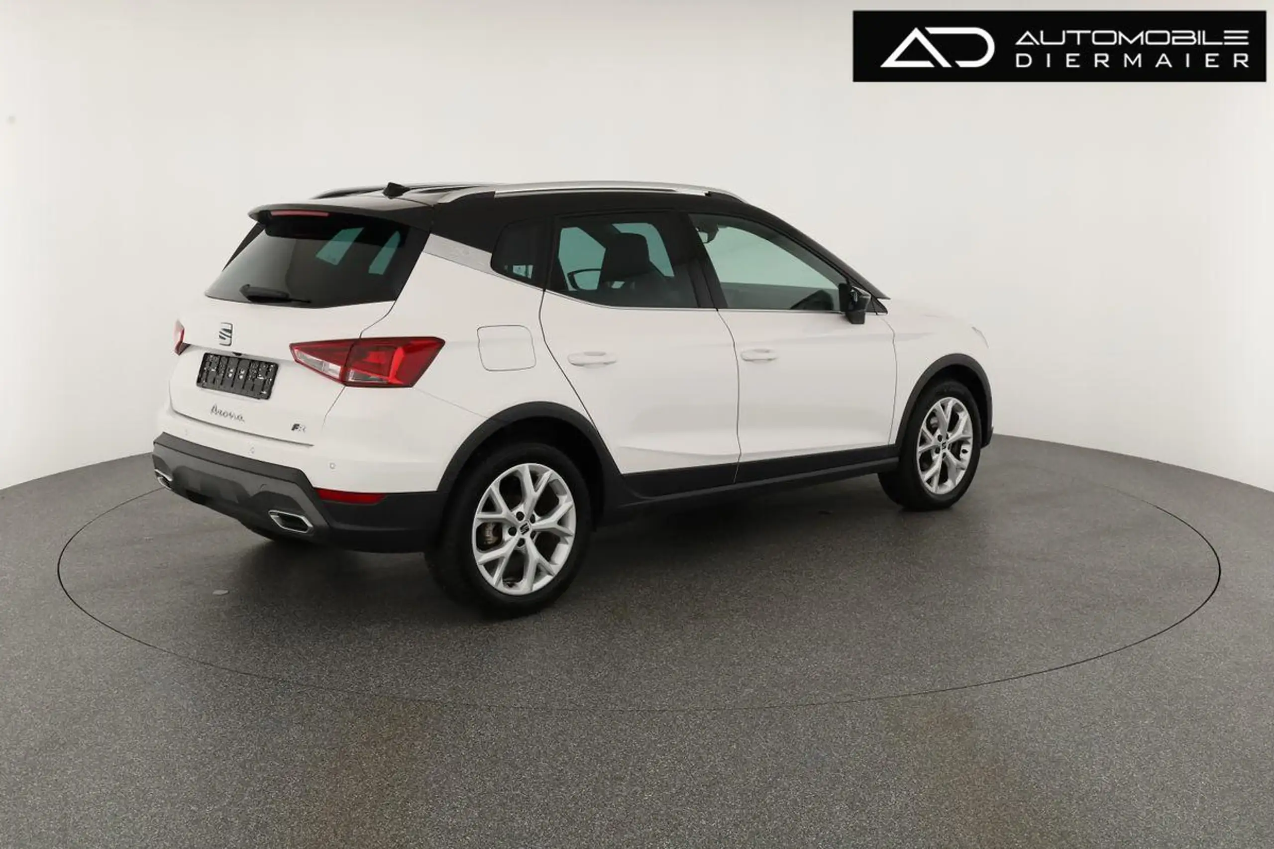 SEAT - Arona