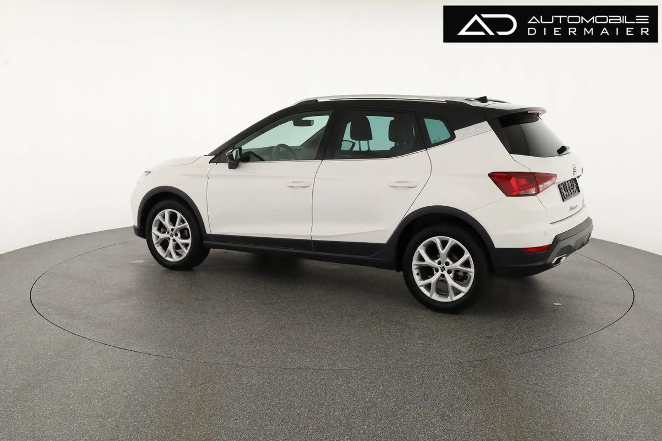 SEAT - Arona