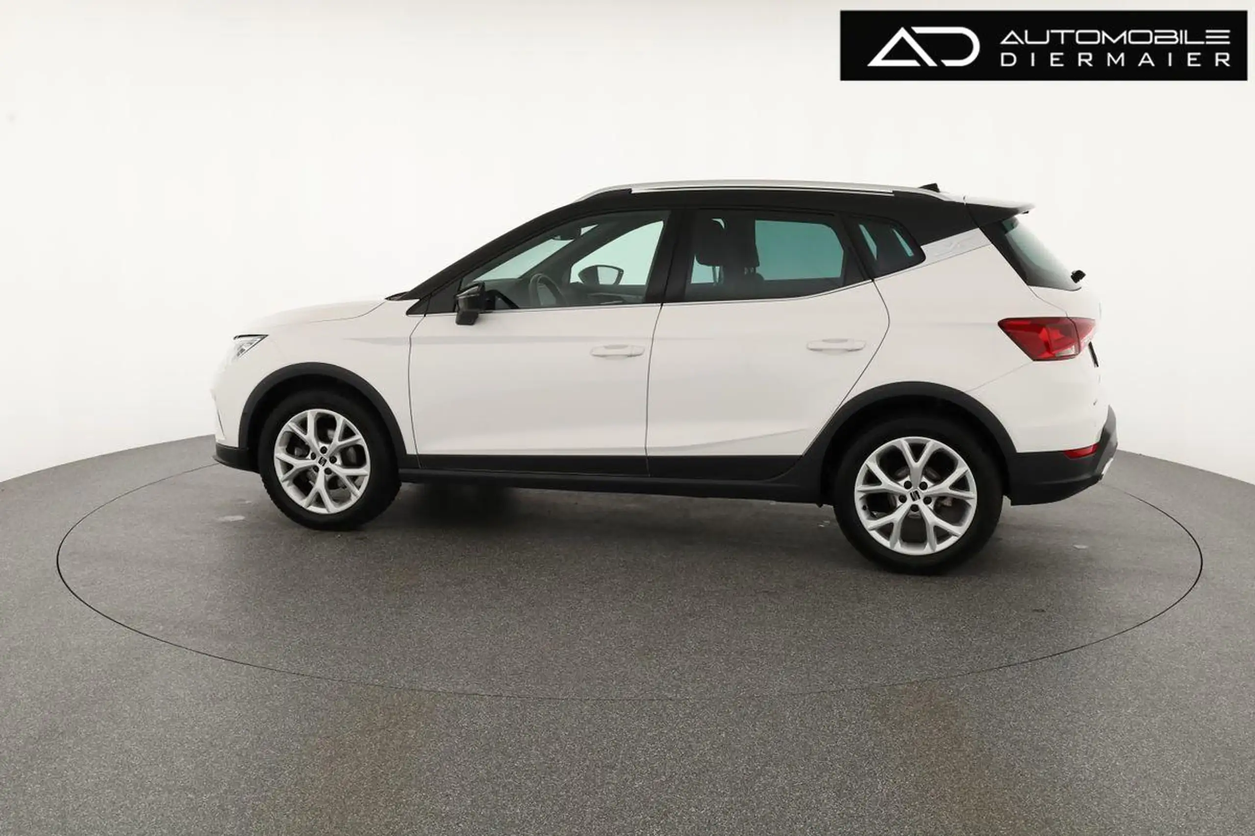 SEAT - Arona