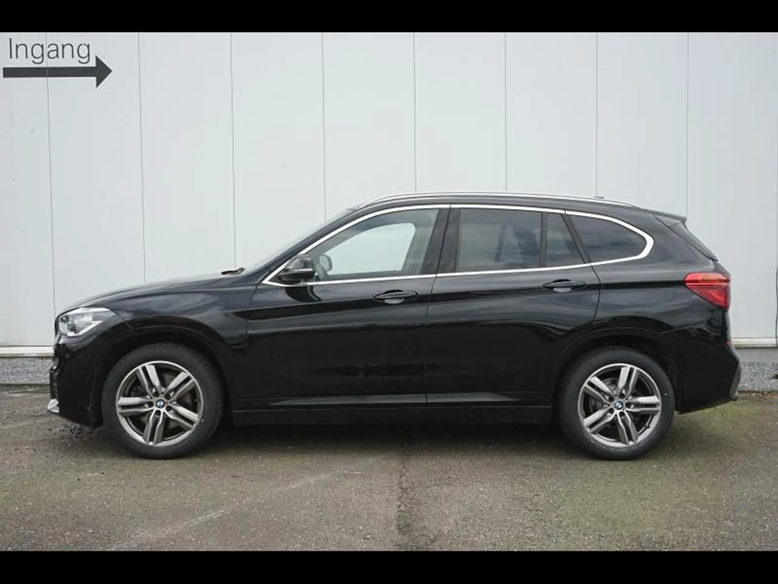 BMW - X1