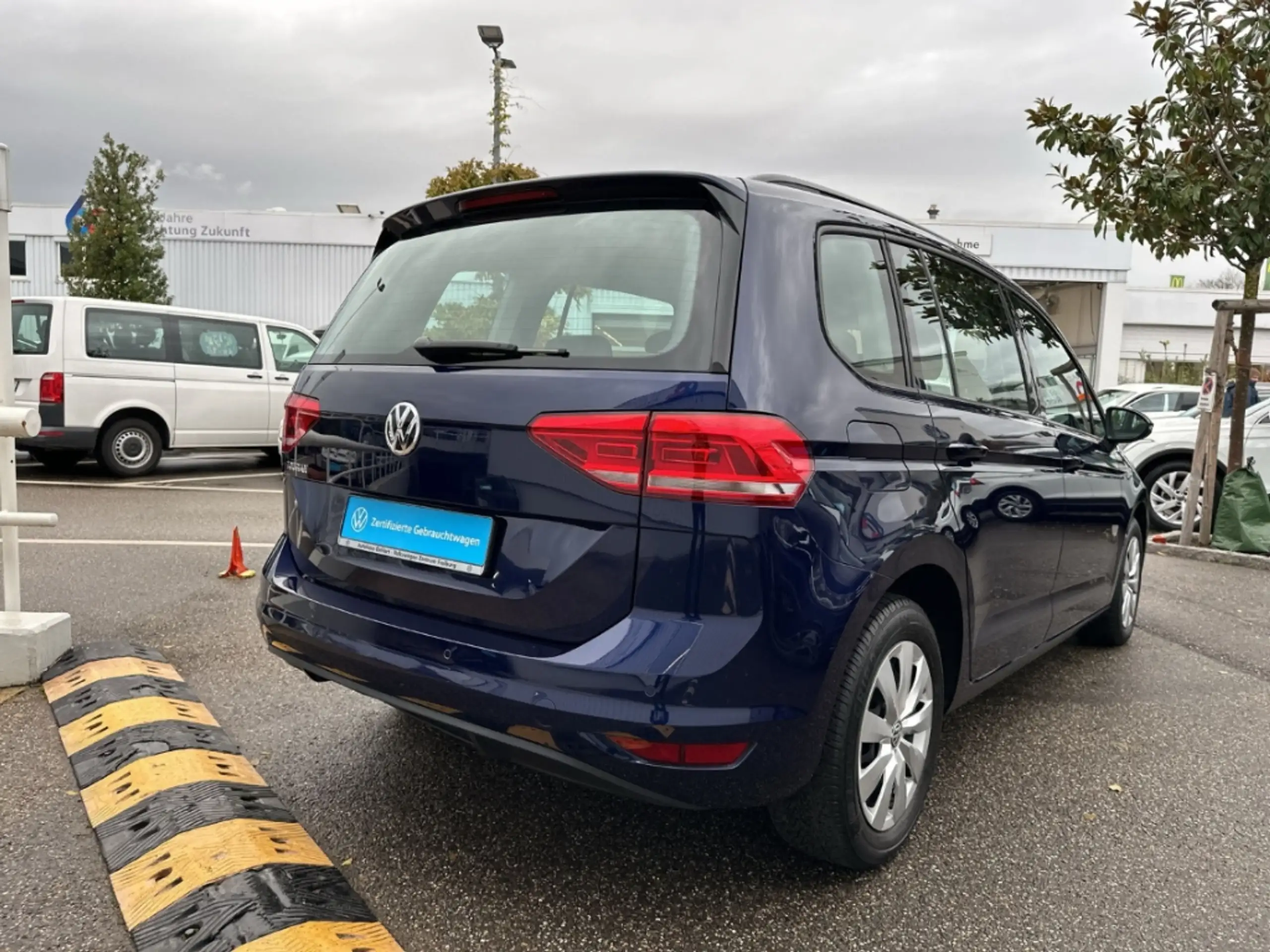 Volkswagen - Touran