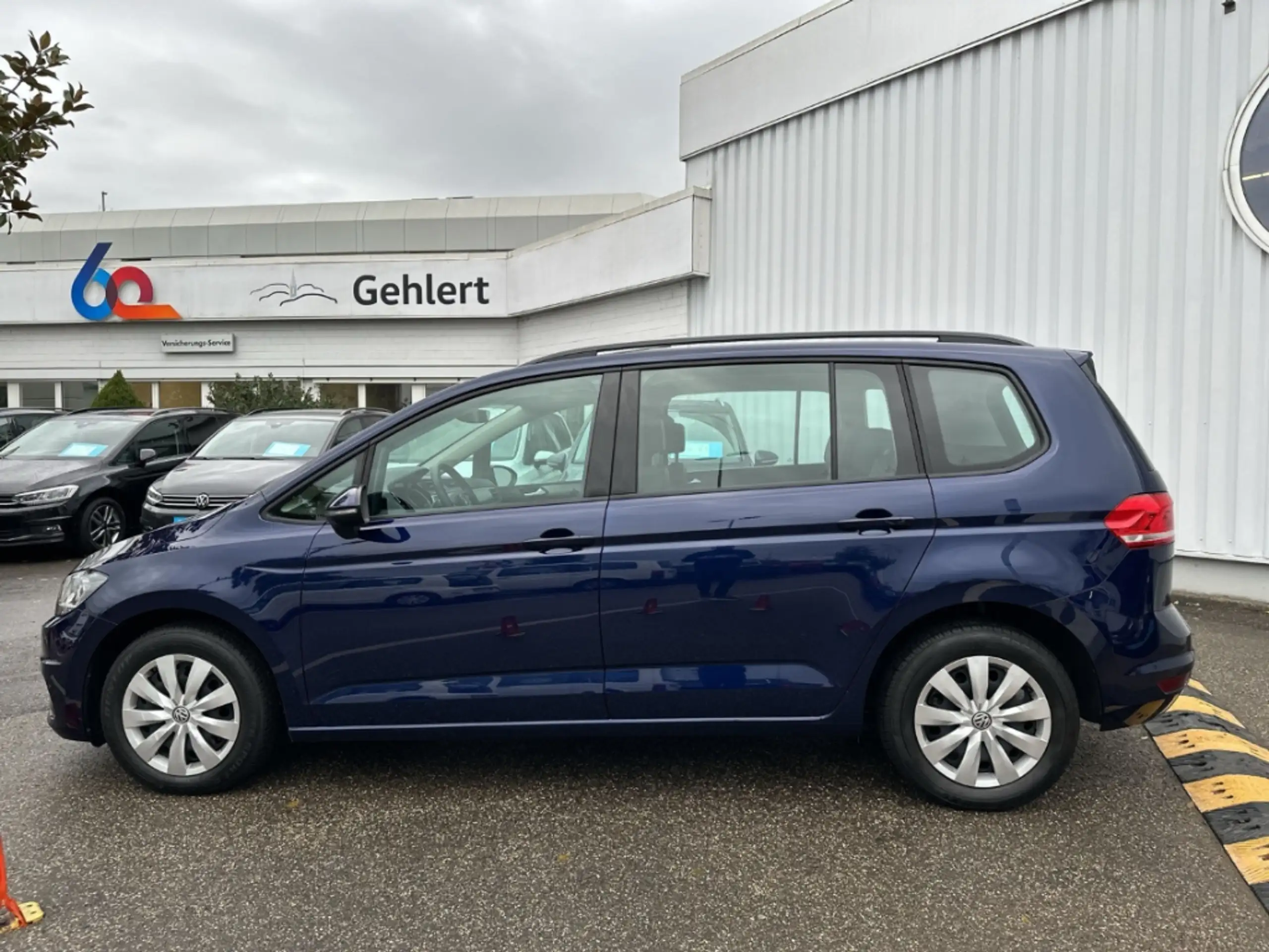 Volkswagen - Touran