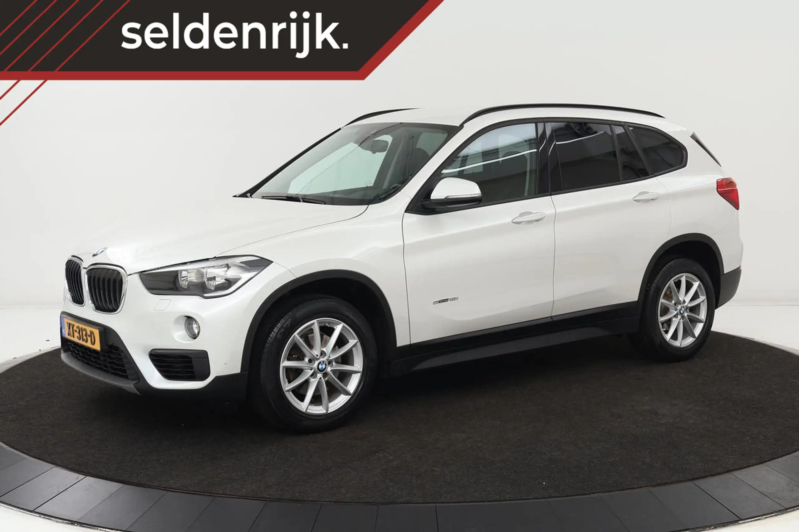 BMW - X1