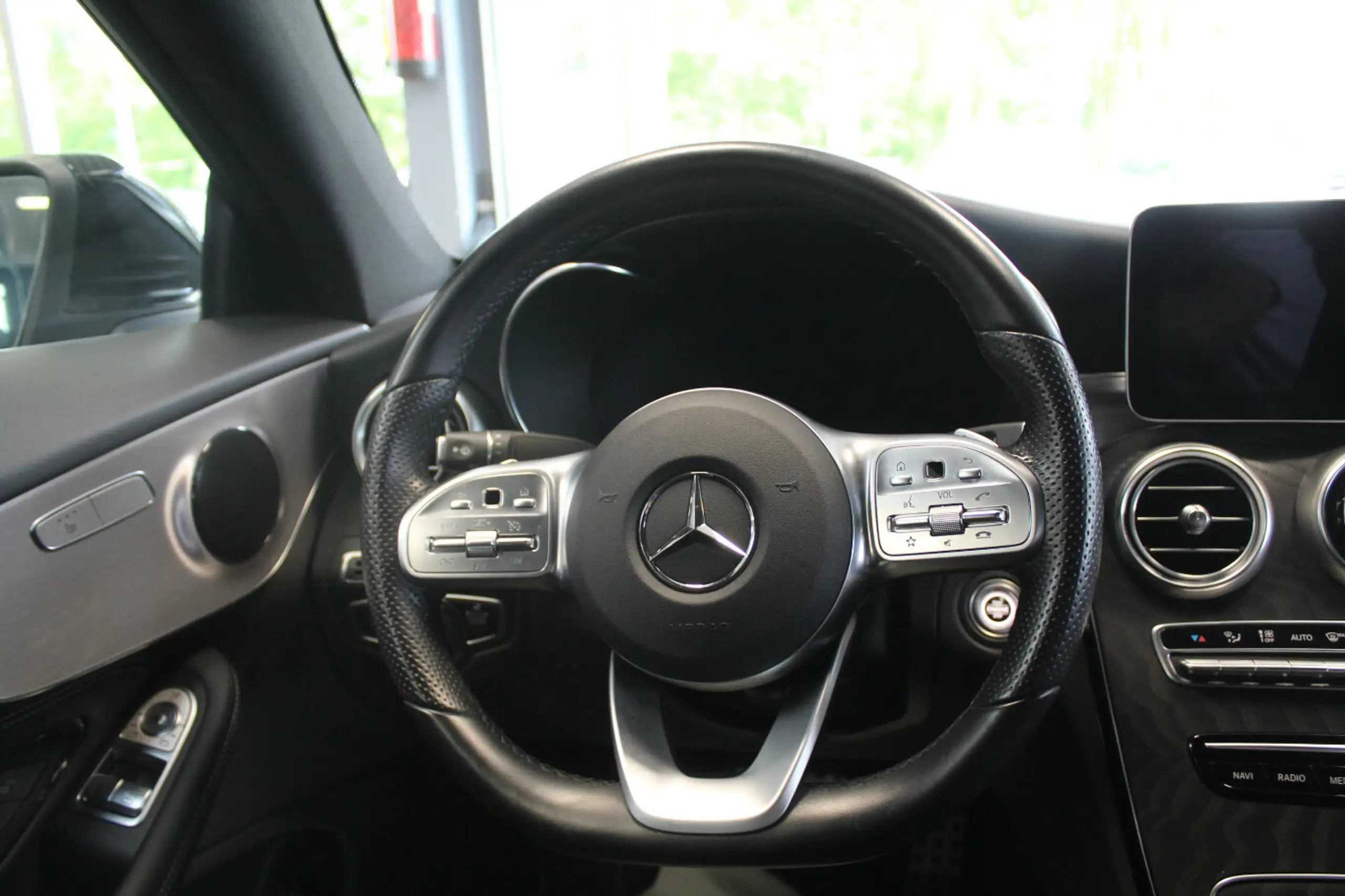 Mercedes-Benz - C 220