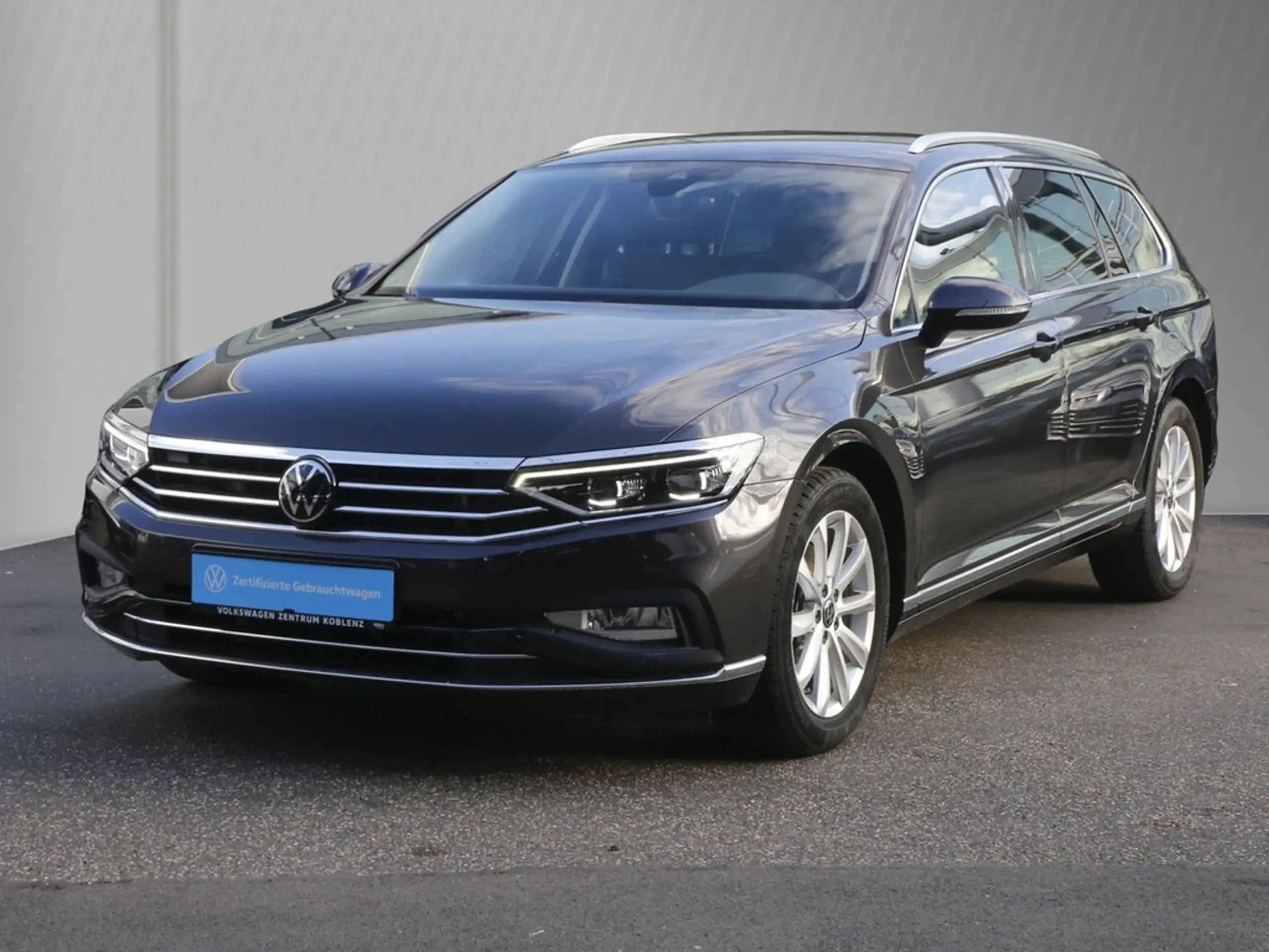 Volkswagen - Passat Variant