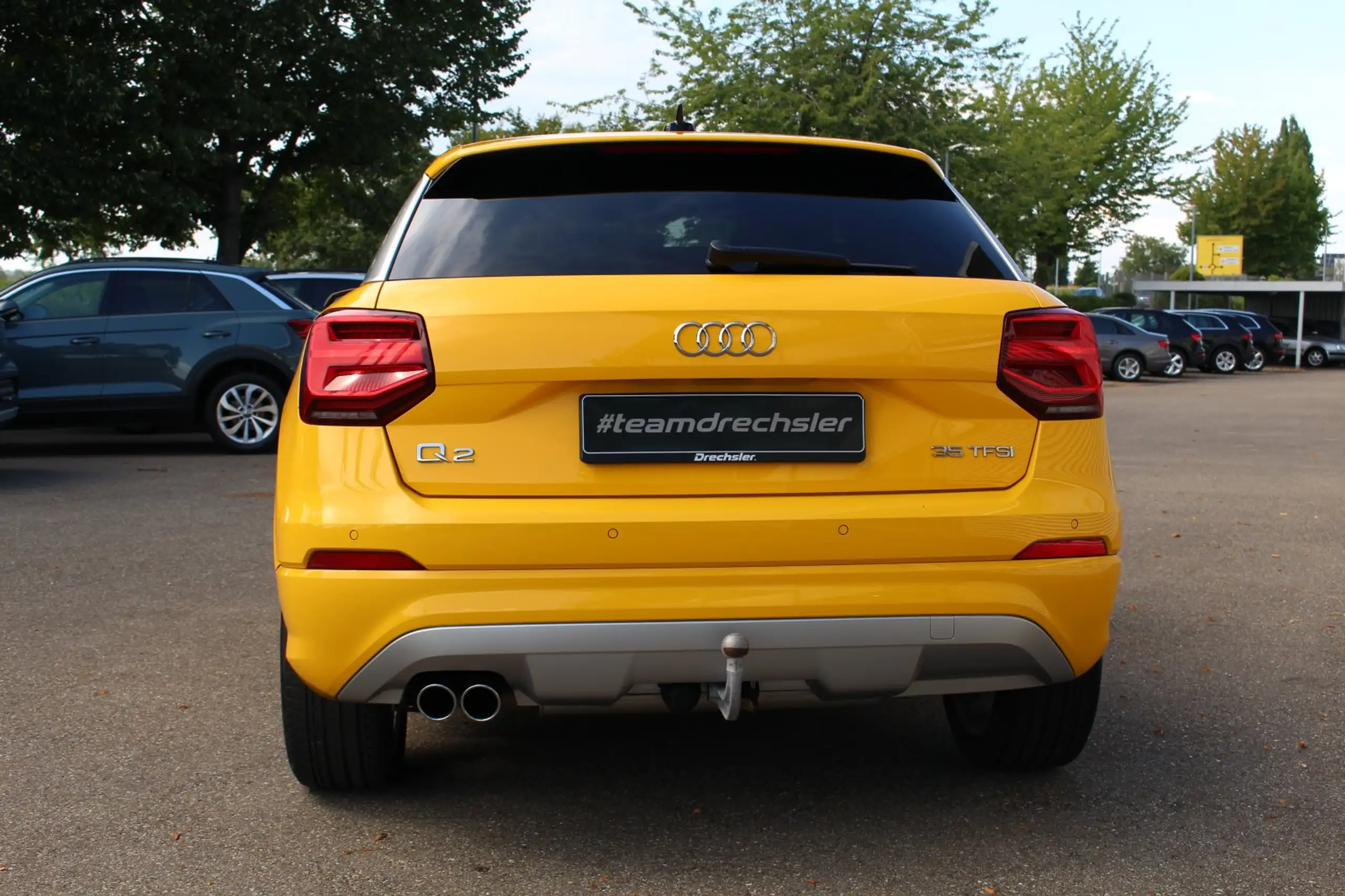 Audi - Q2