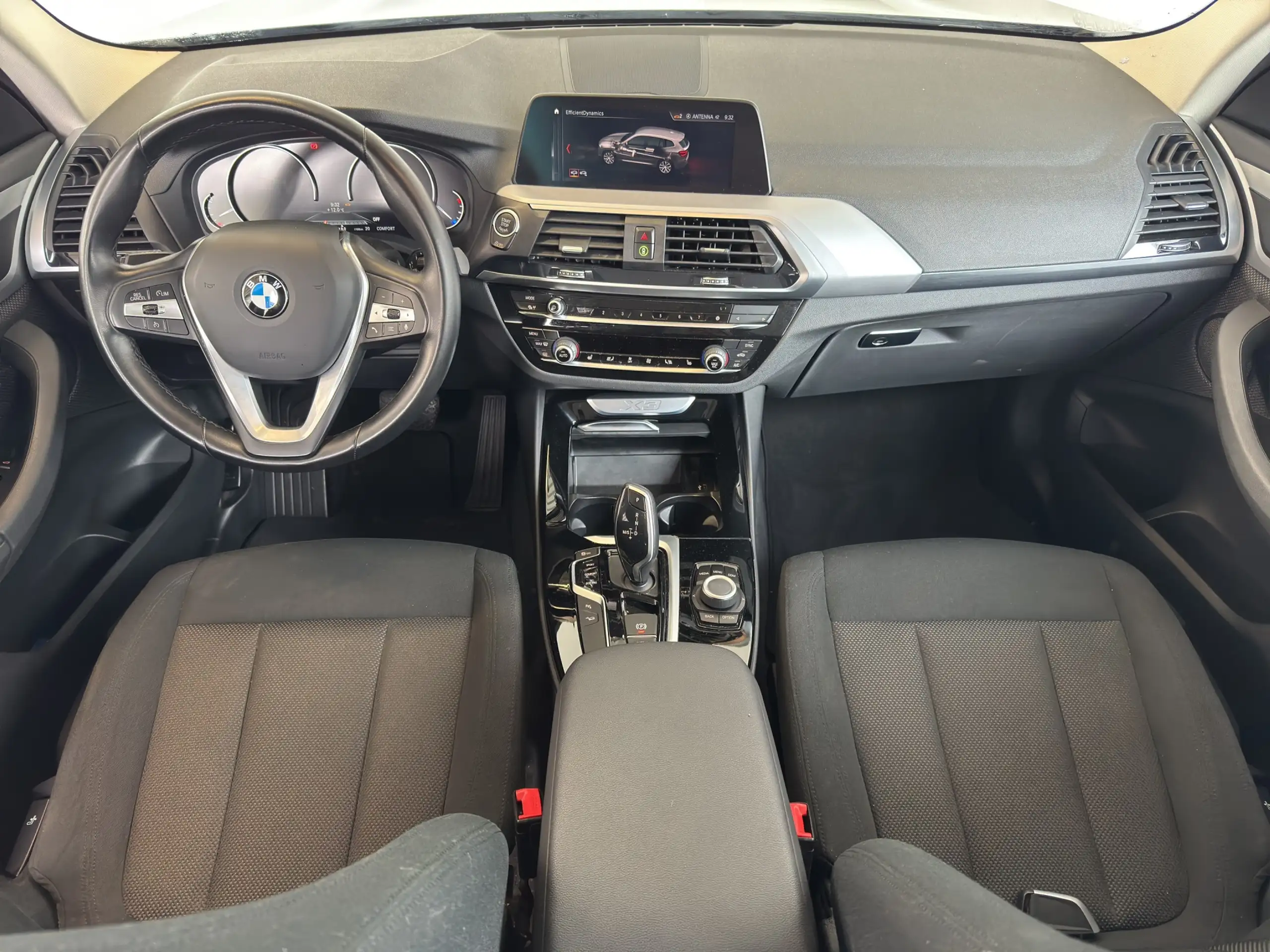 BMW - X3