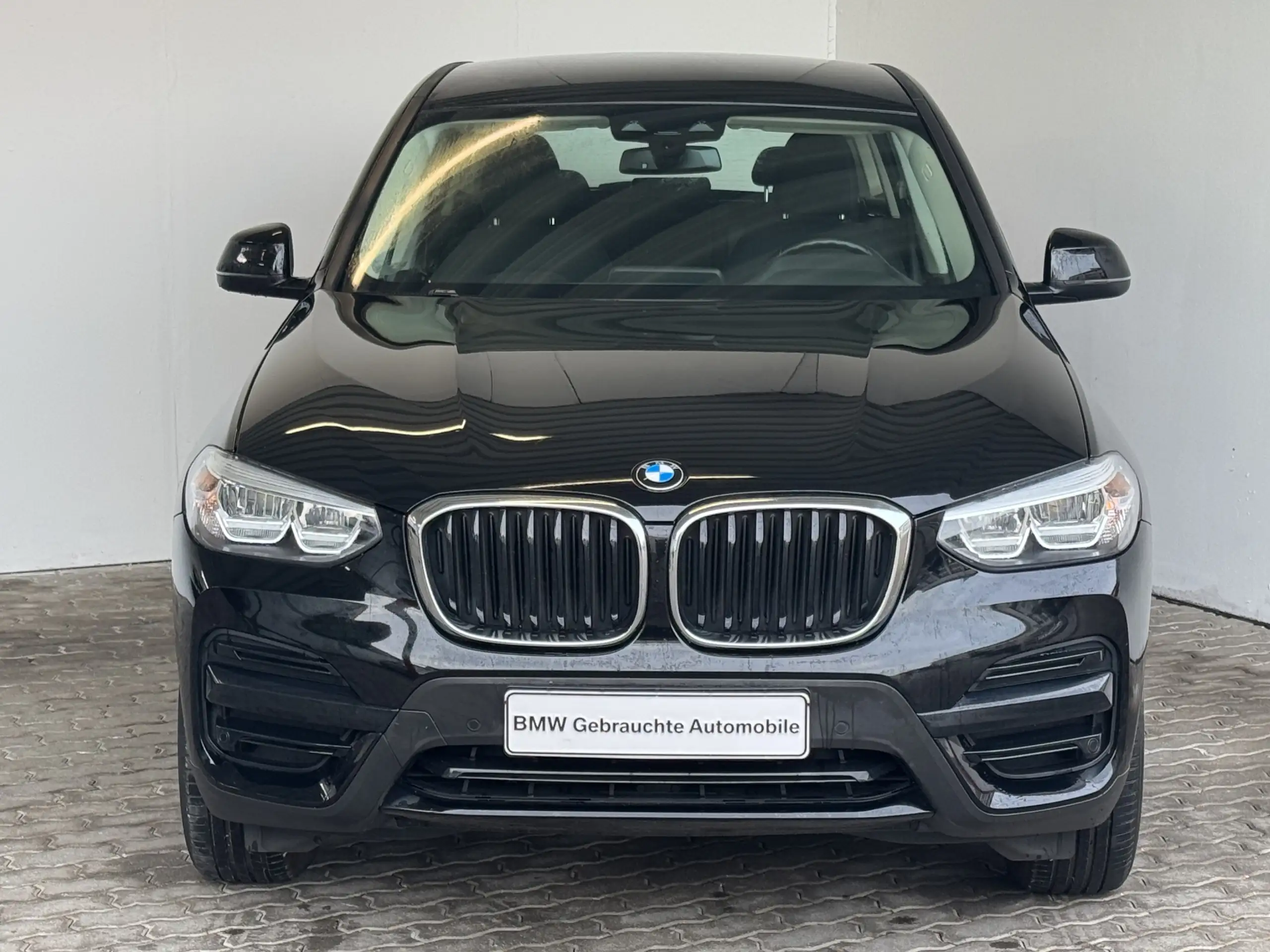 BMW - X3