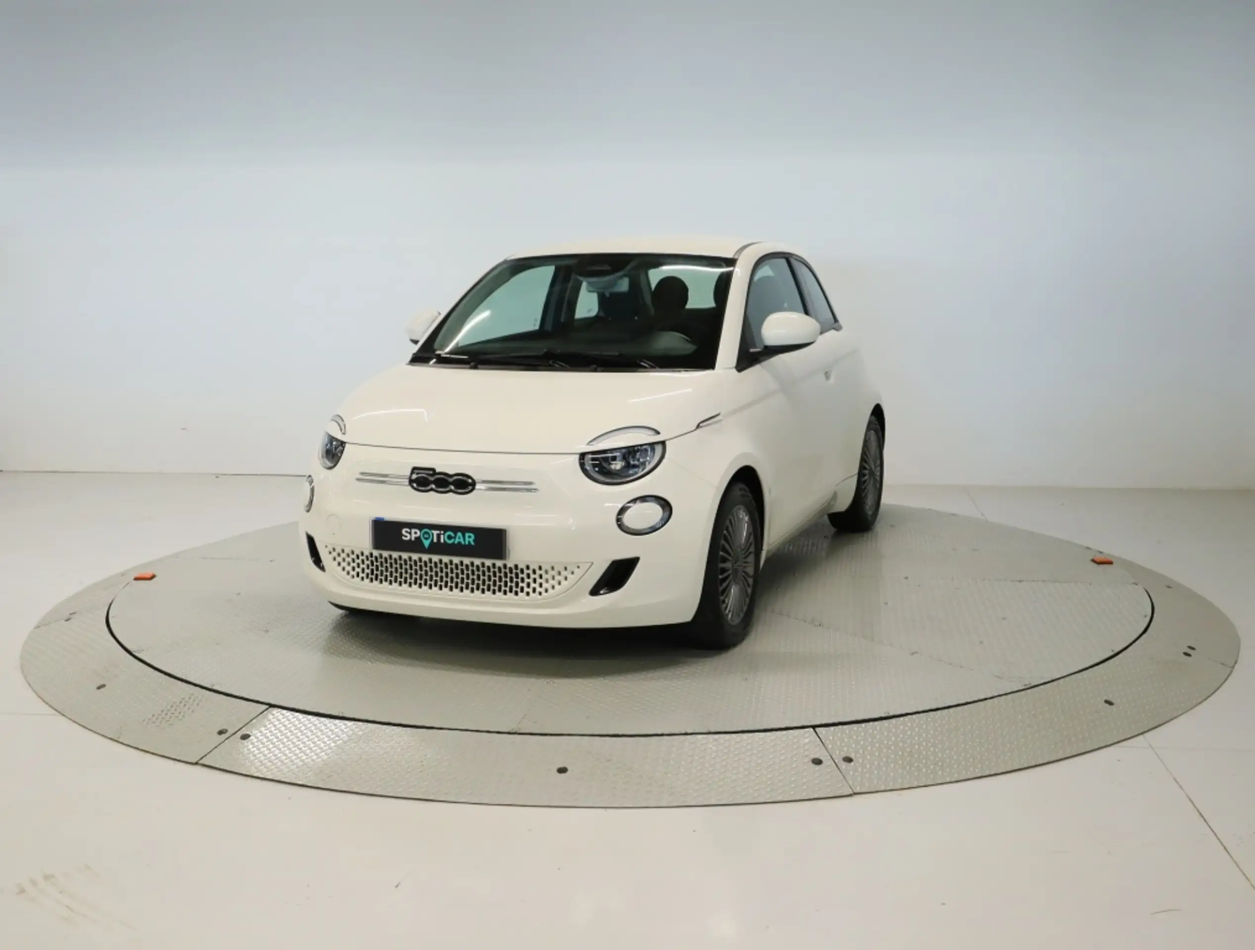 Fiat 500 2023