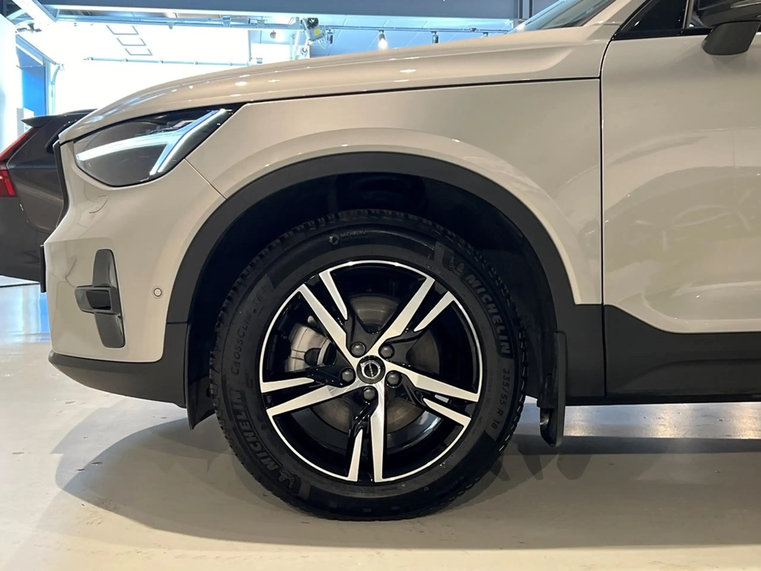 Volvo - XC40