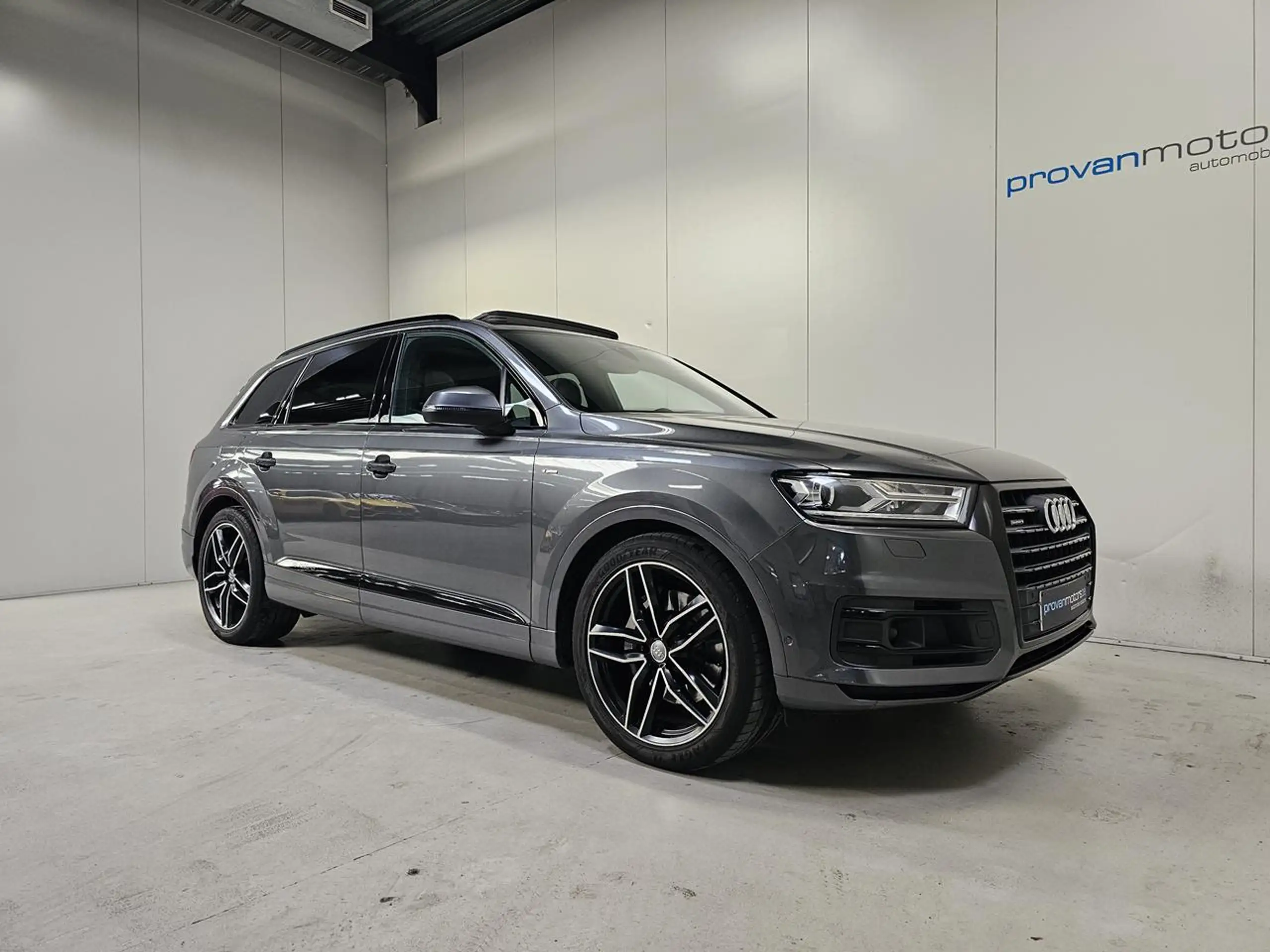 Audi - Q7