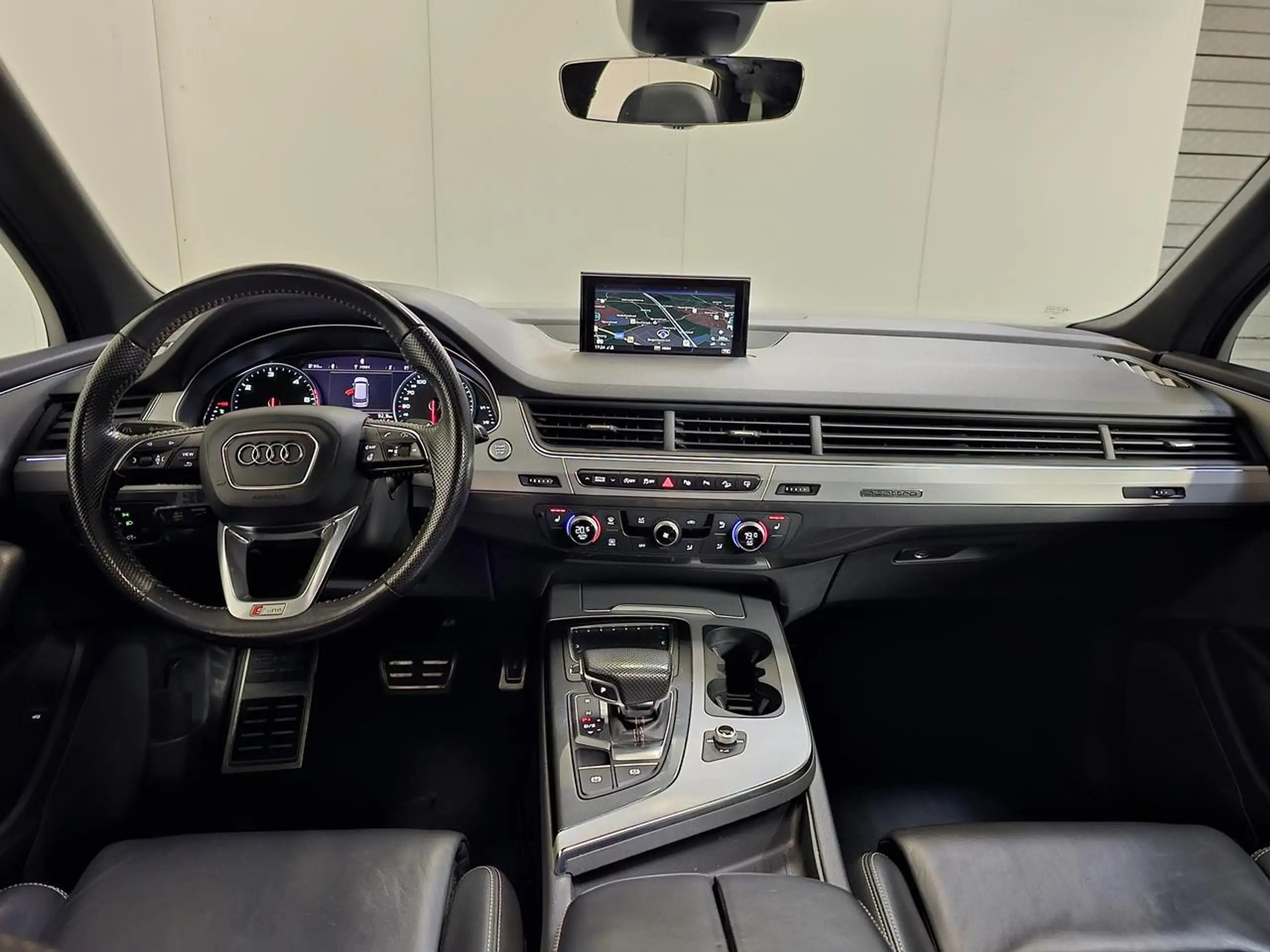 Audi - Q7