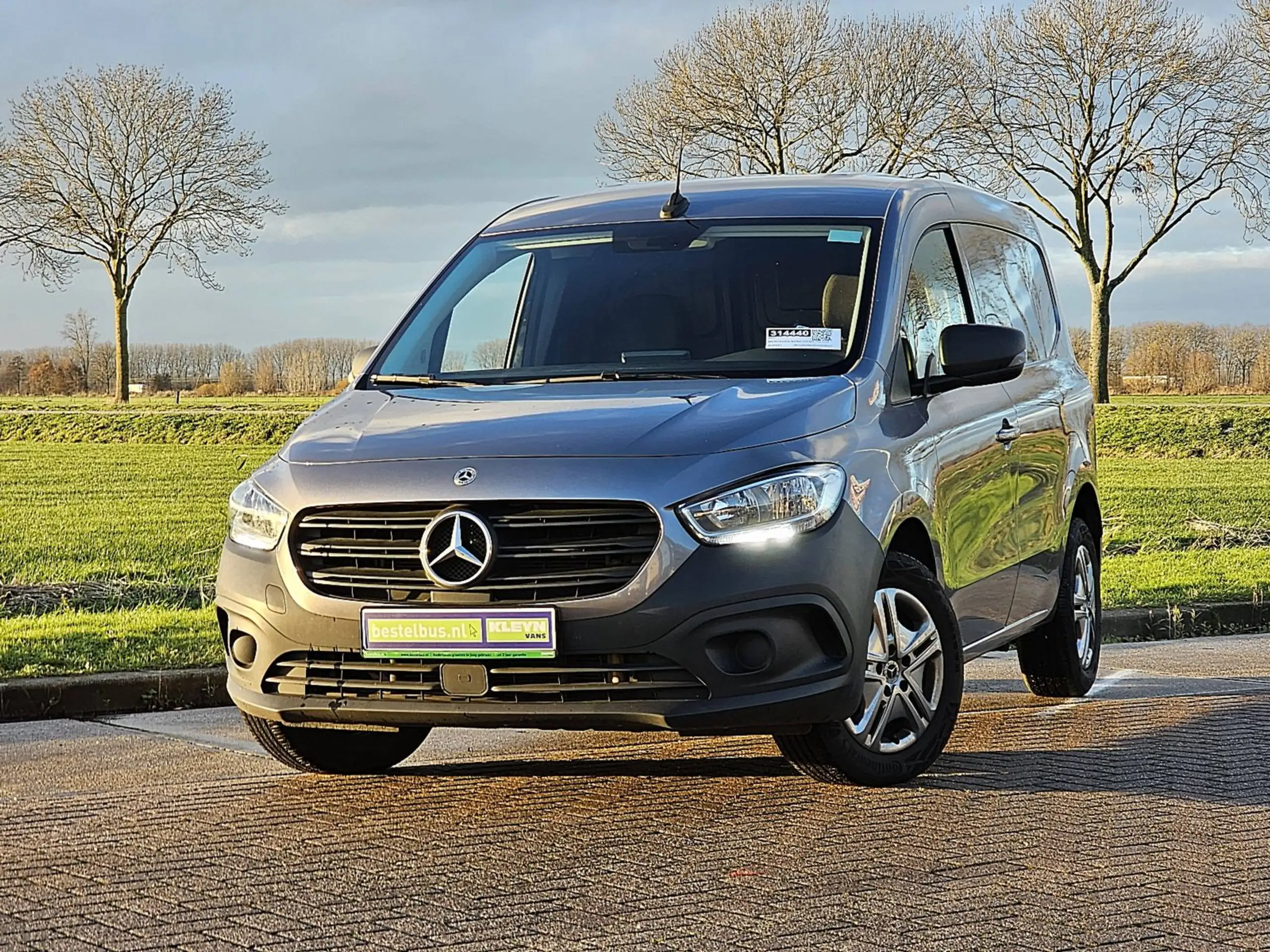 Mercedes-Benz - Citan