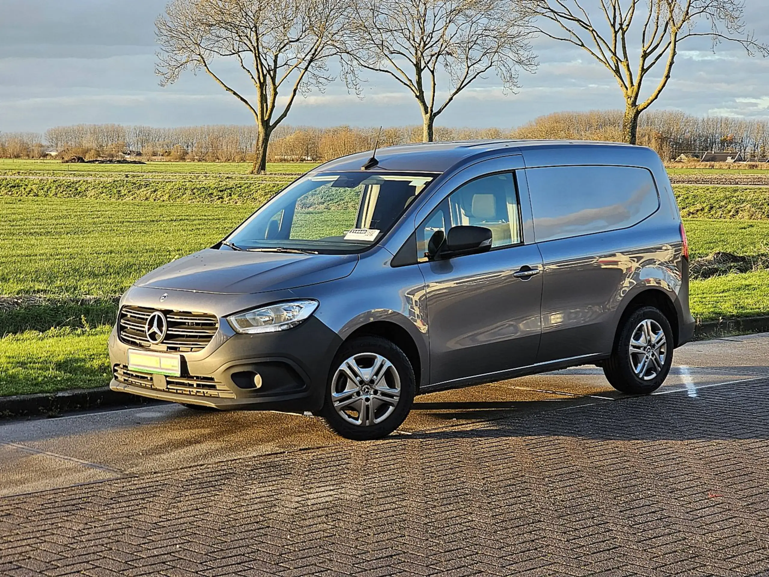 Mercedes-Benz - Citan