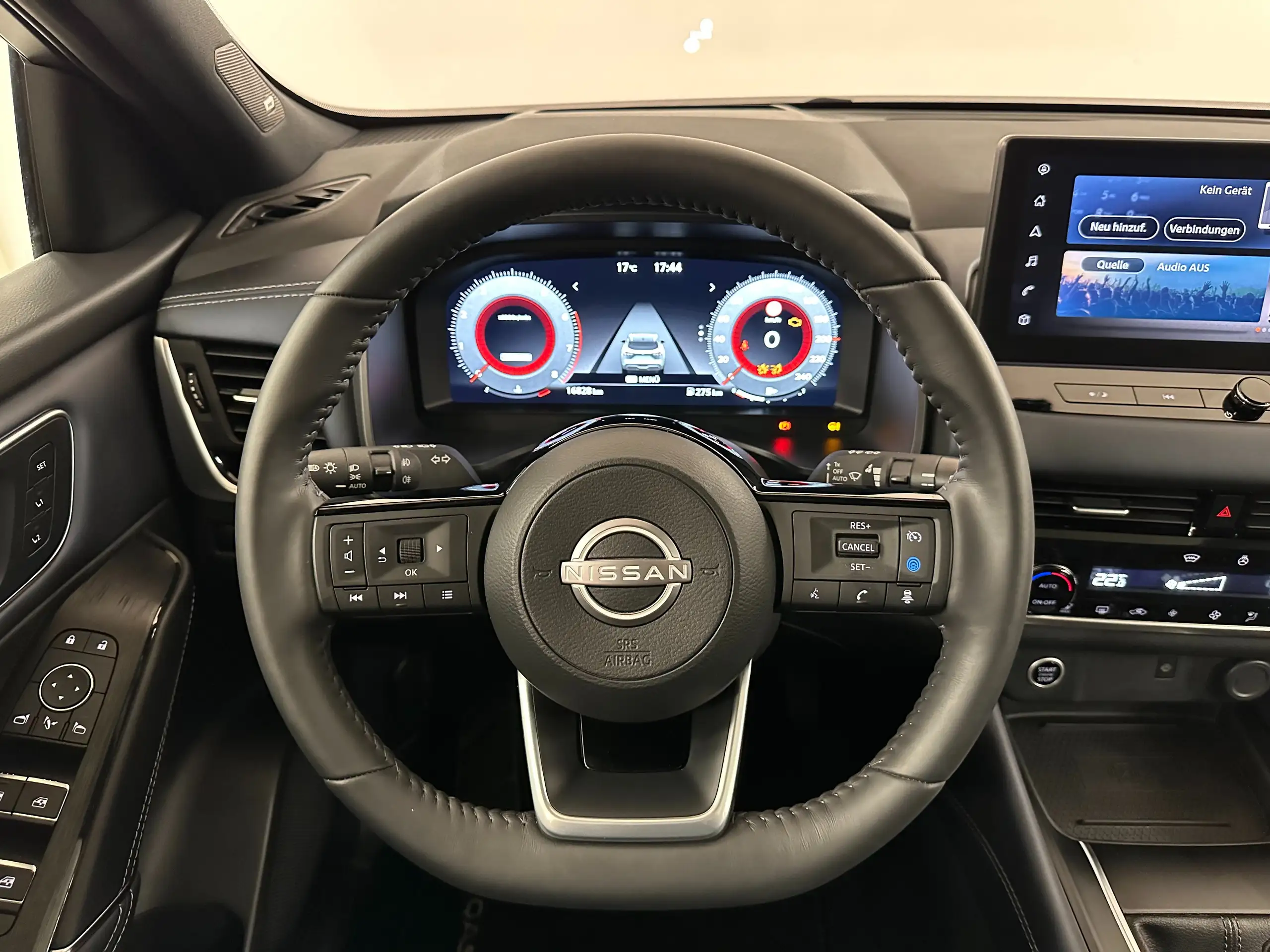 Nissan - Qashqai