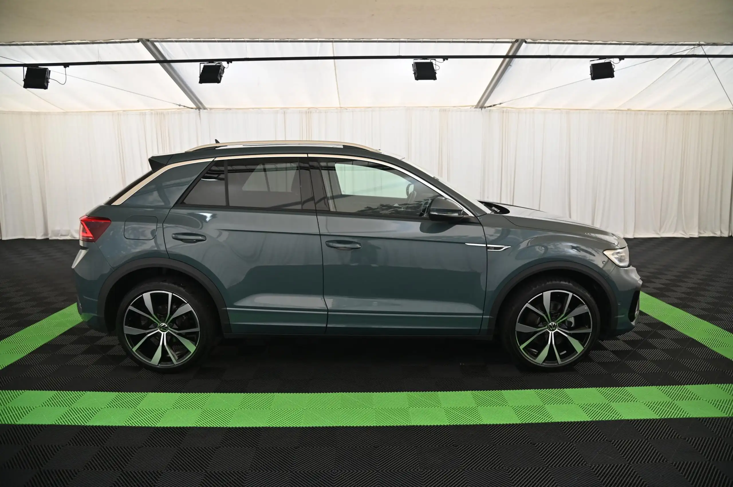 Volkswagen - T-Roc