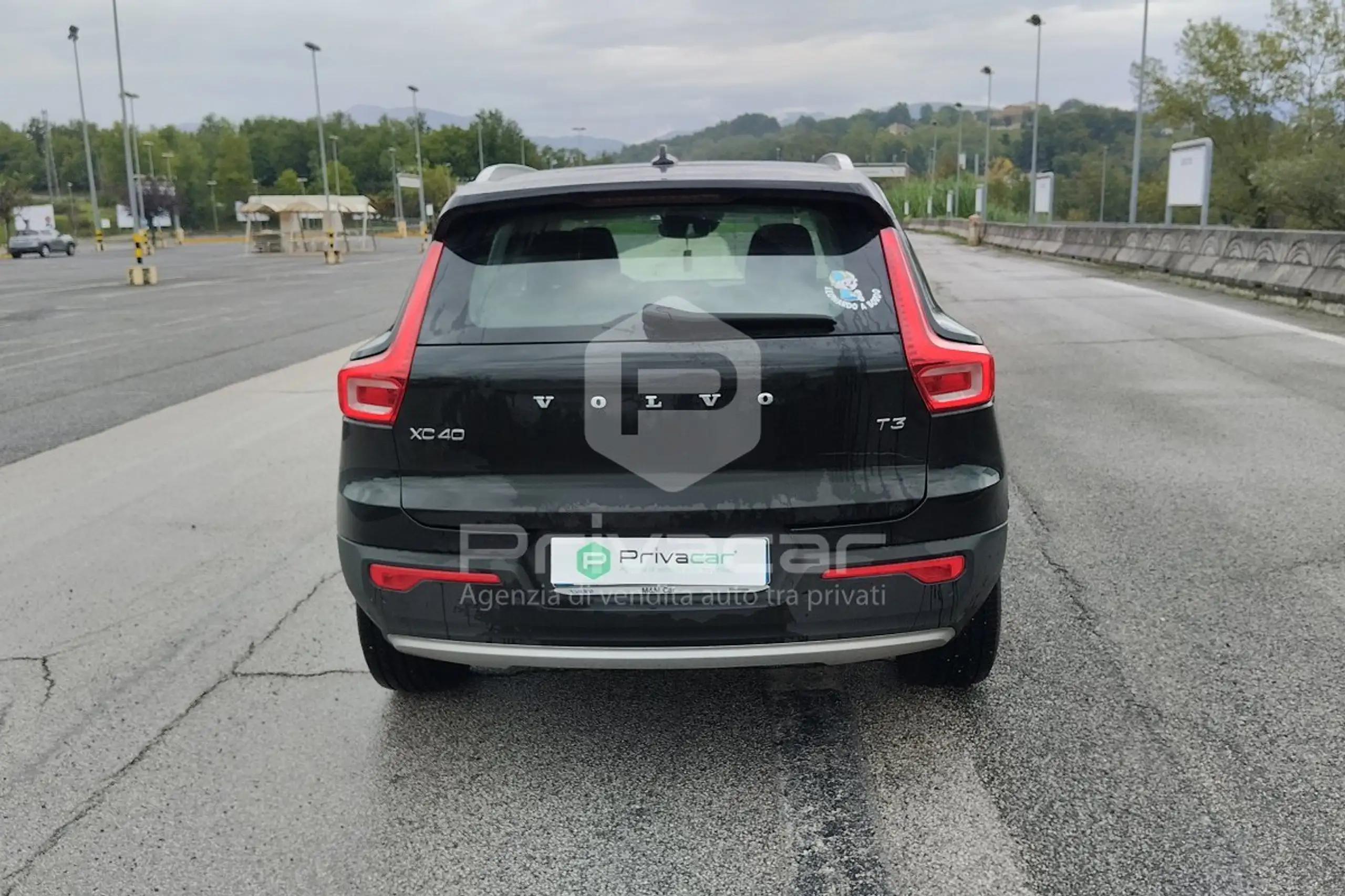 Volvo - XC40