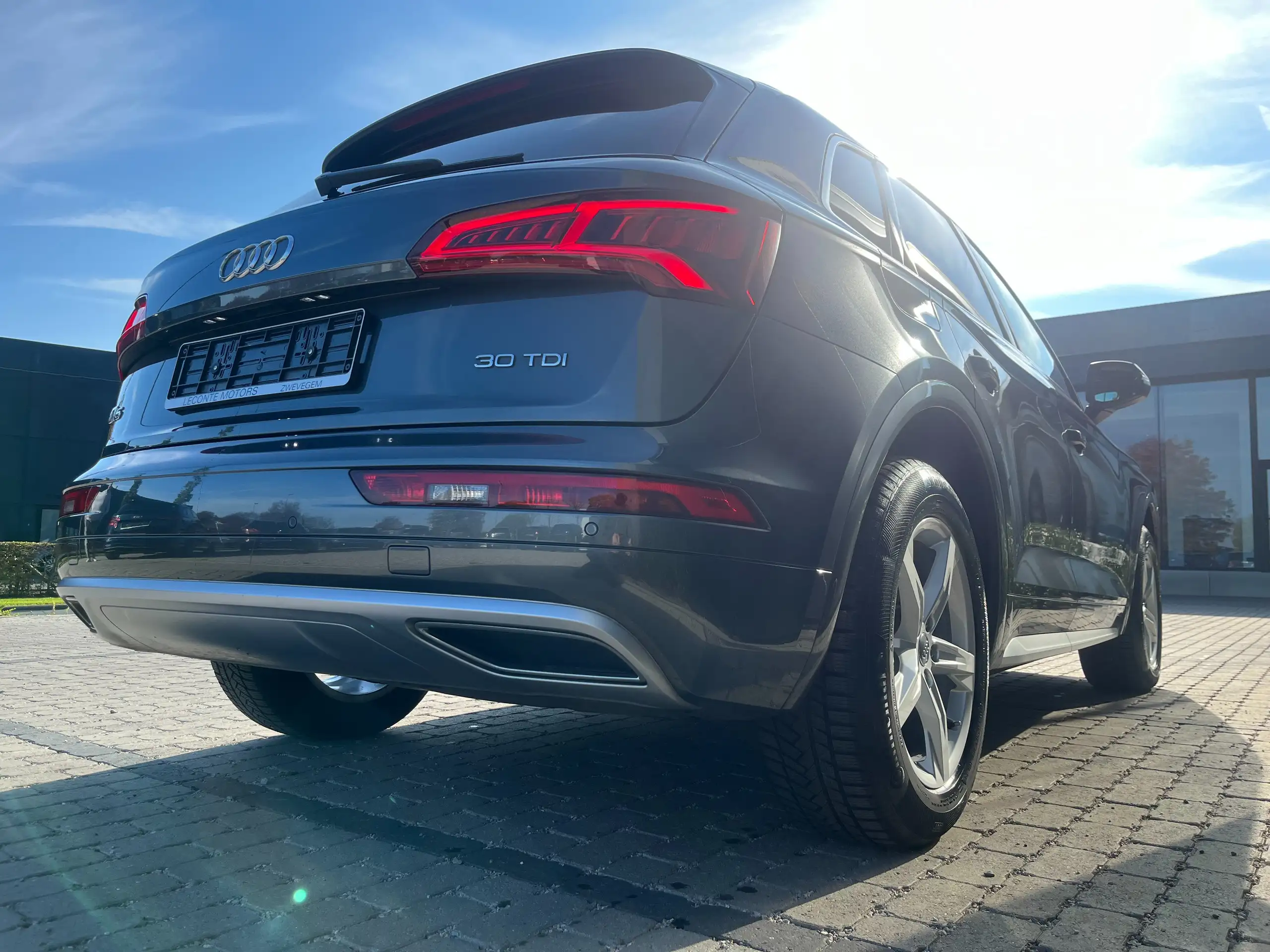 Audi - Q5