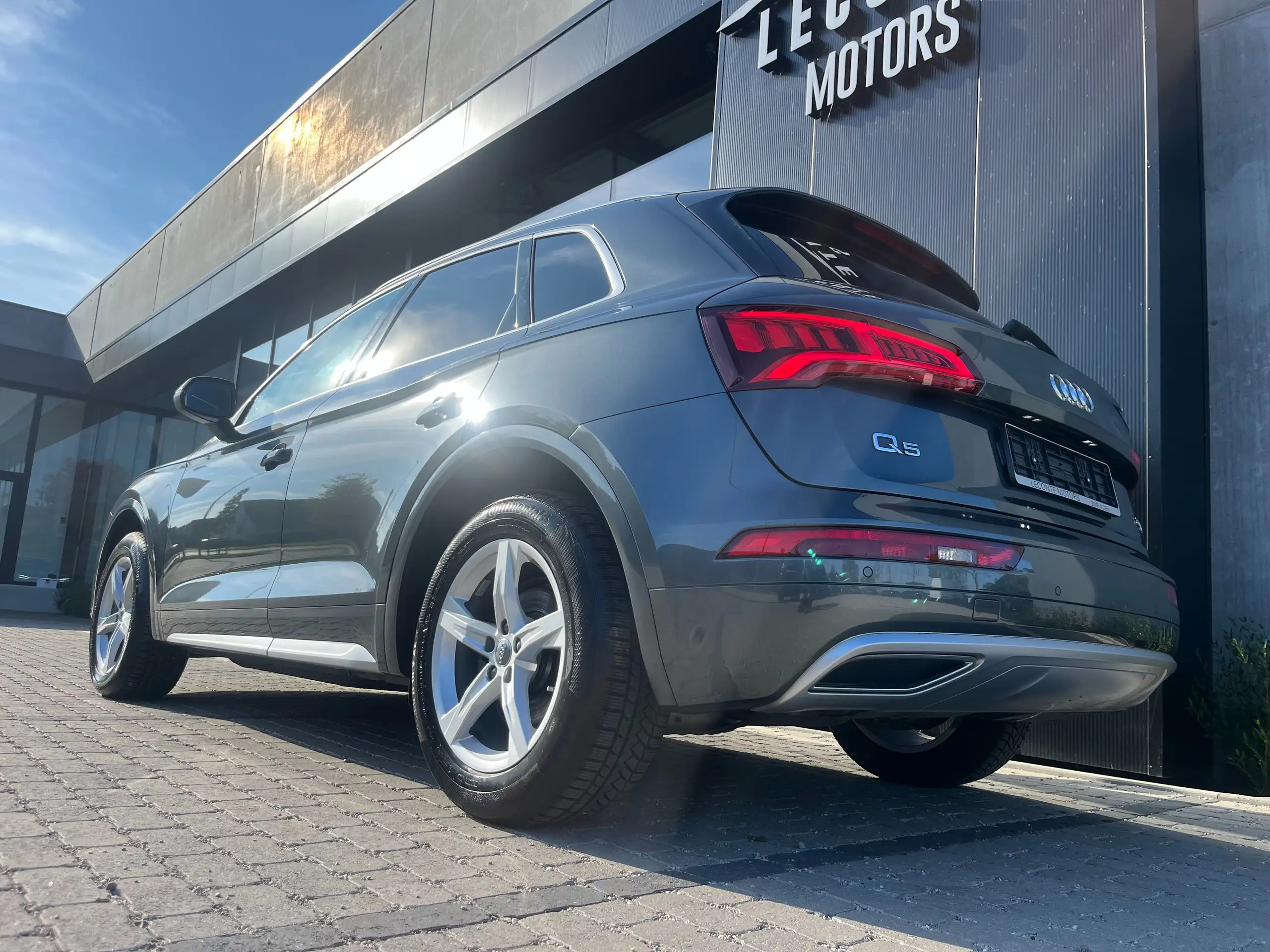 Audi - Q5