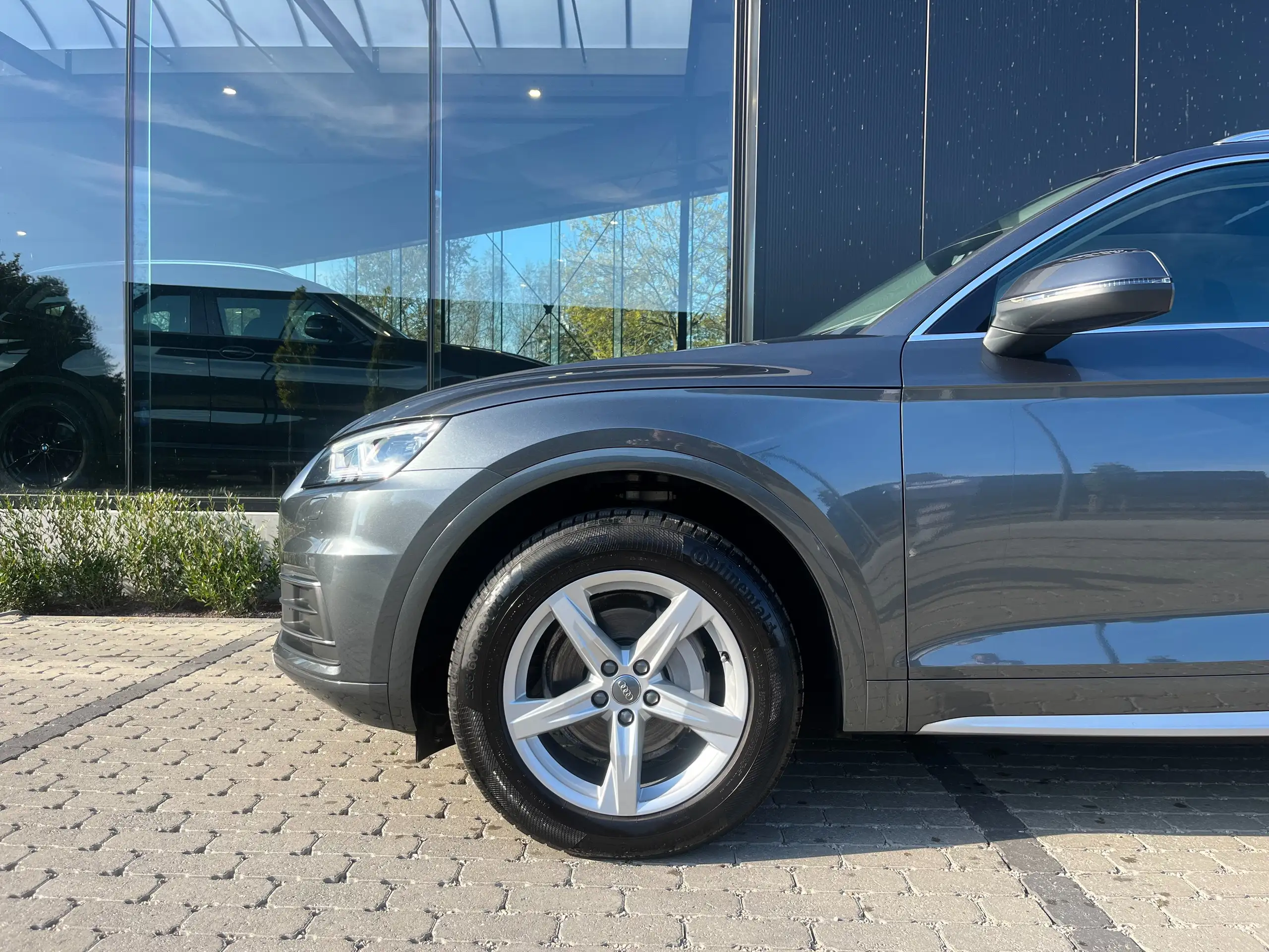 Audi - Q5