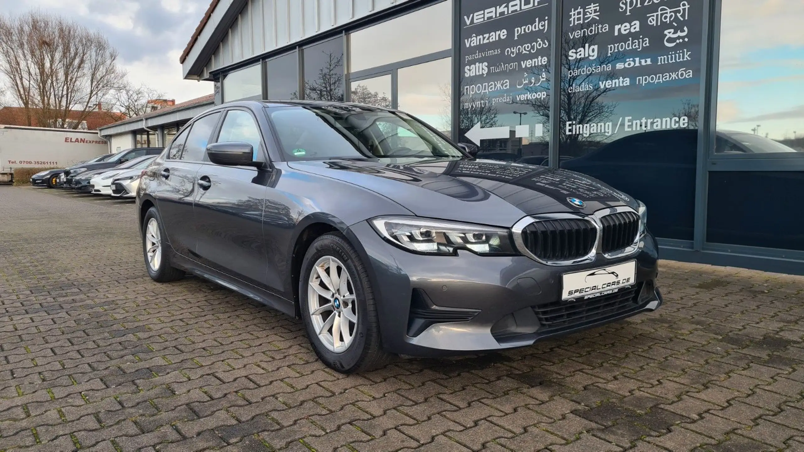 BMW 320 2019