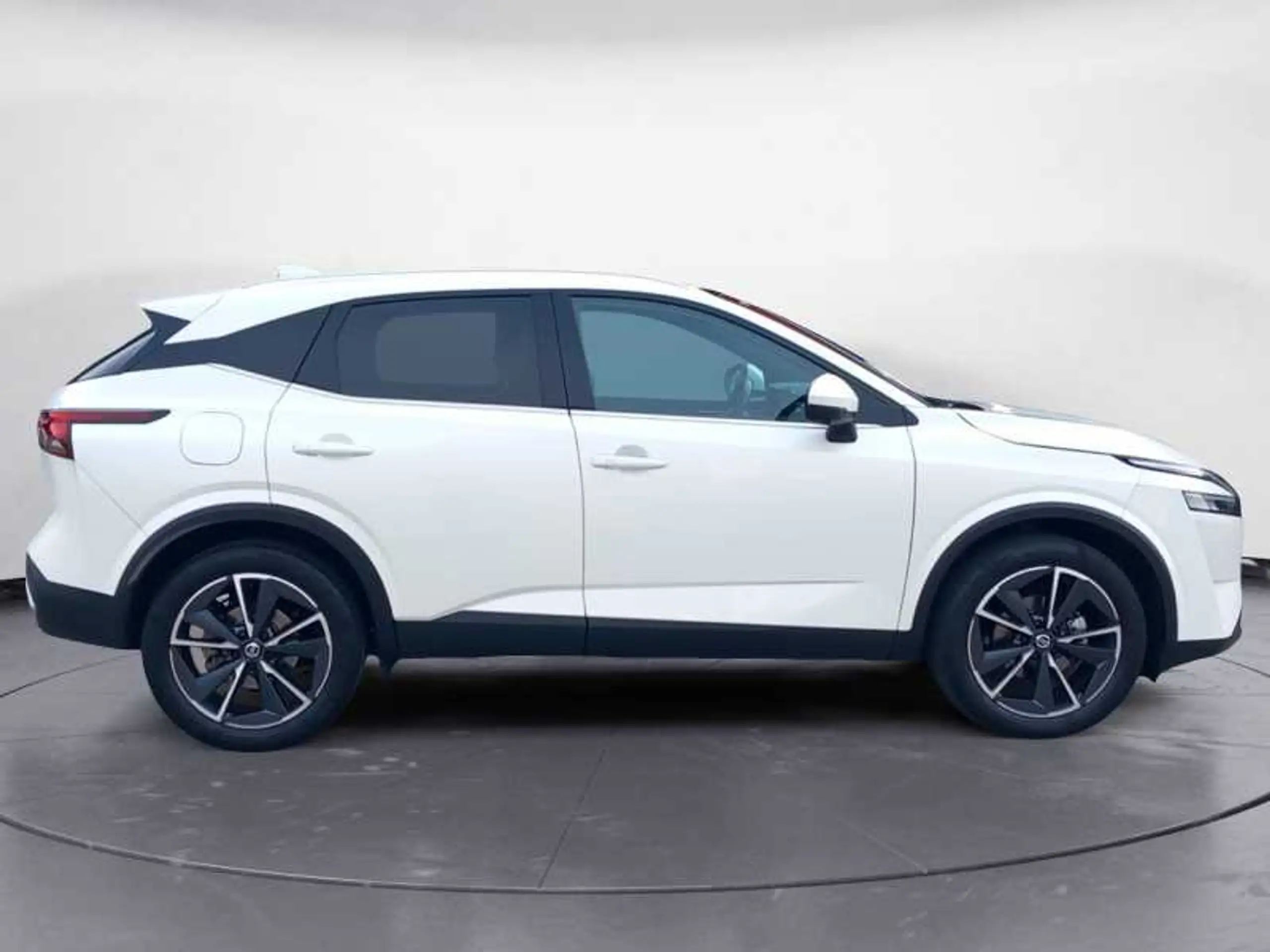 Nissan - Qashqai