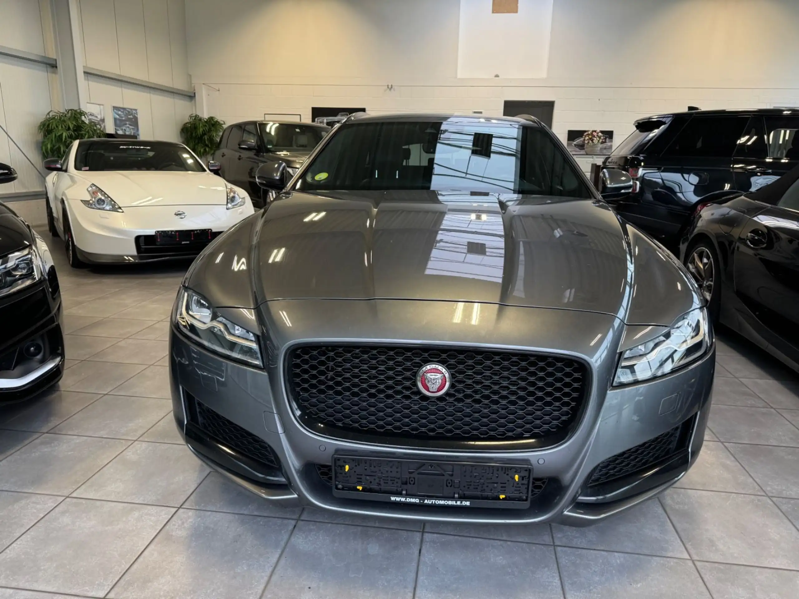 Jaguar - XF