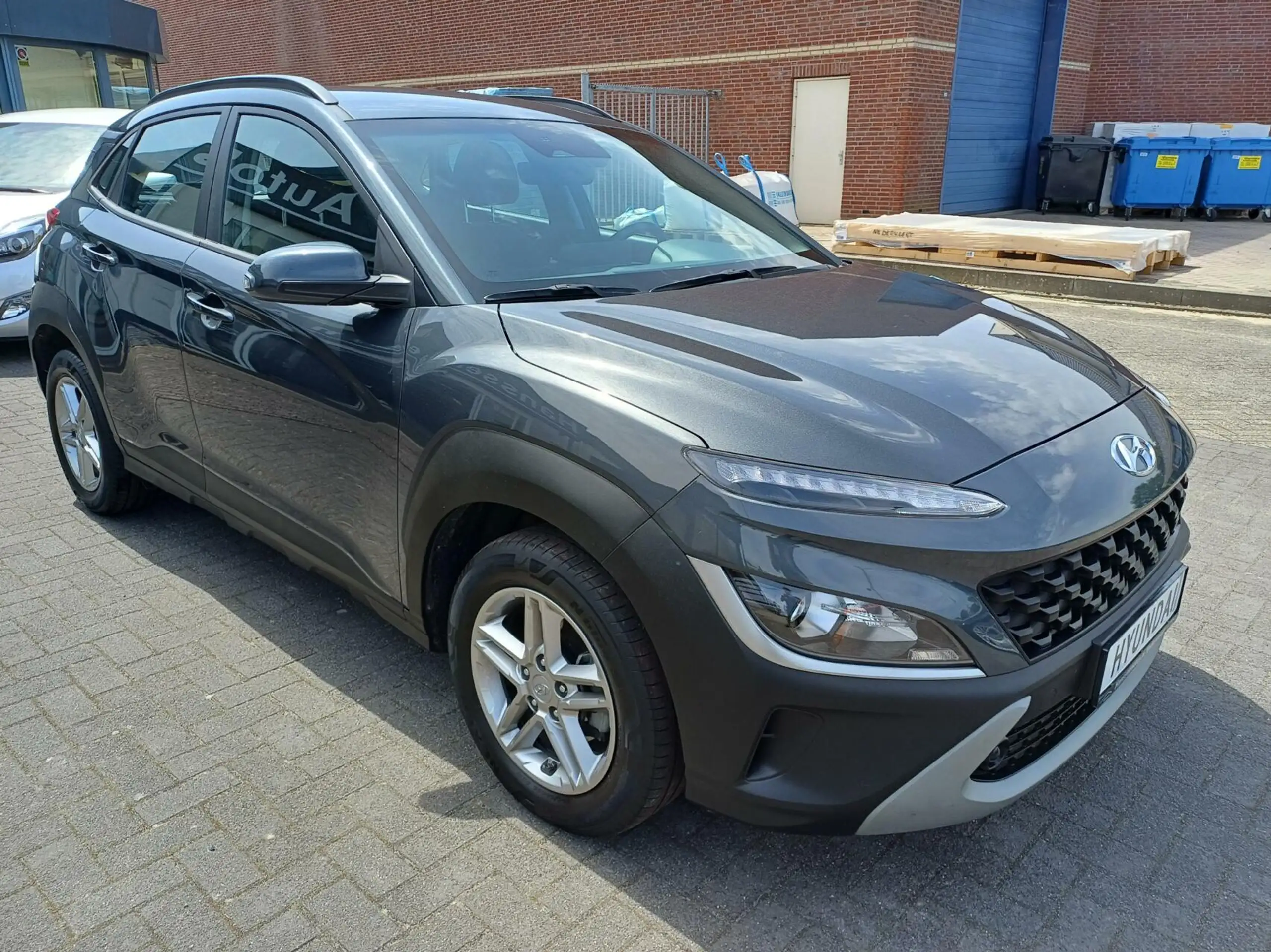 Hyundai - KONA