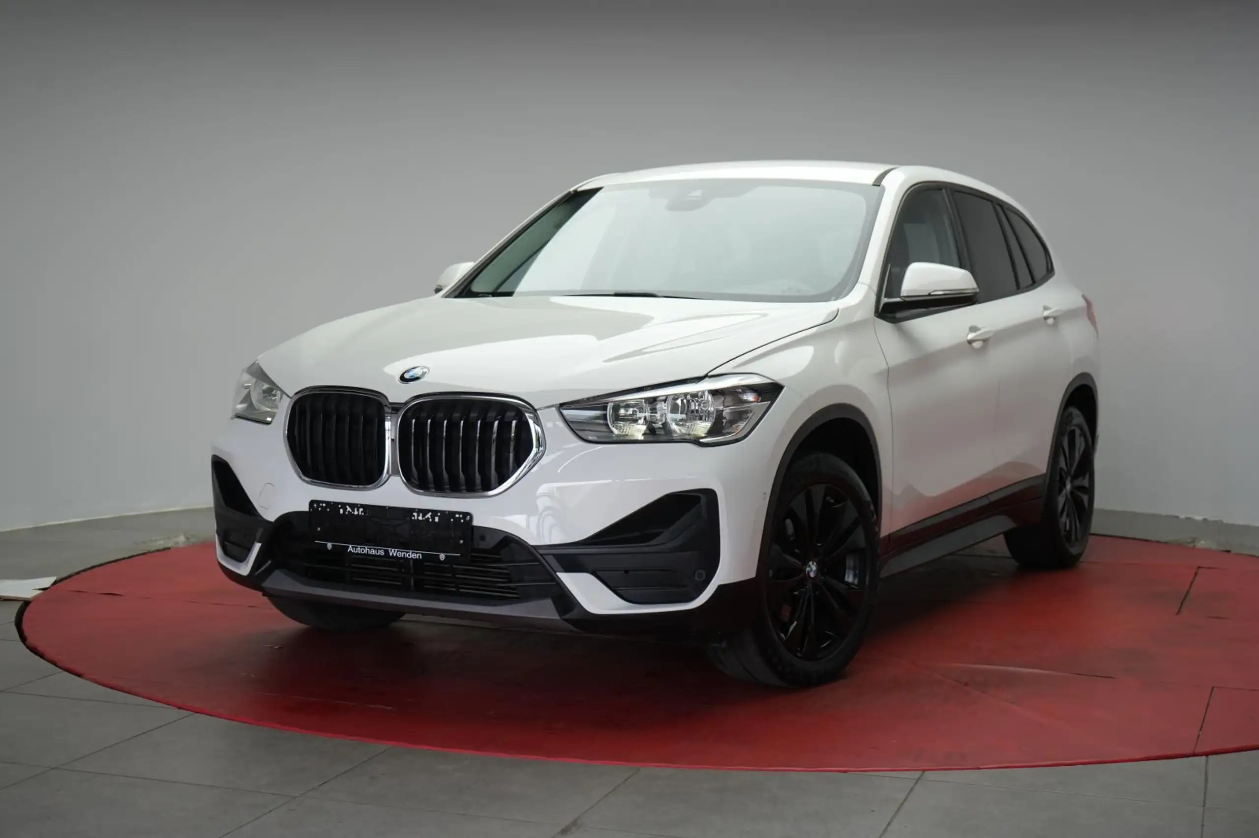 BMW - X1