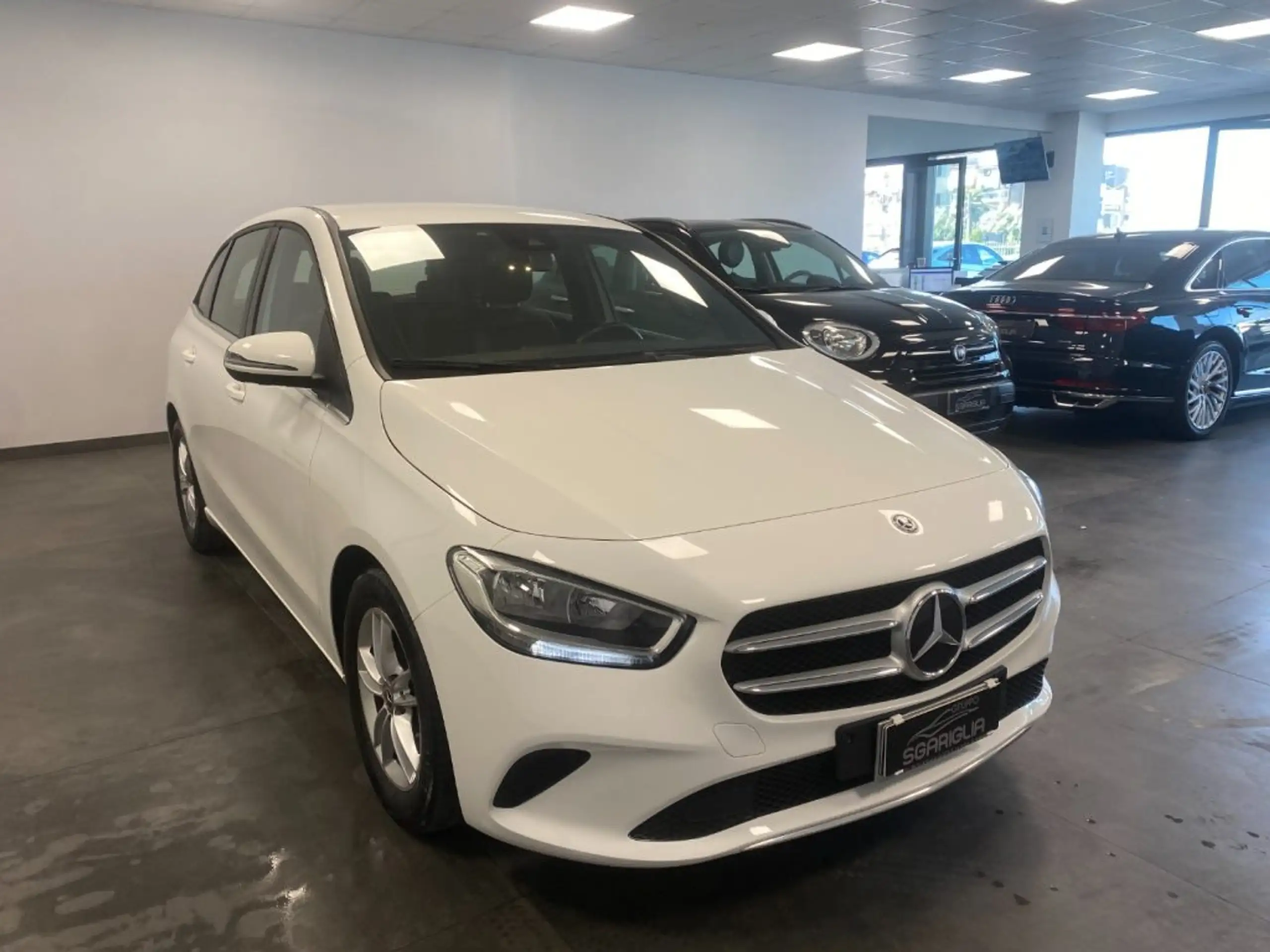 Mercedes-Benz B 180 2020