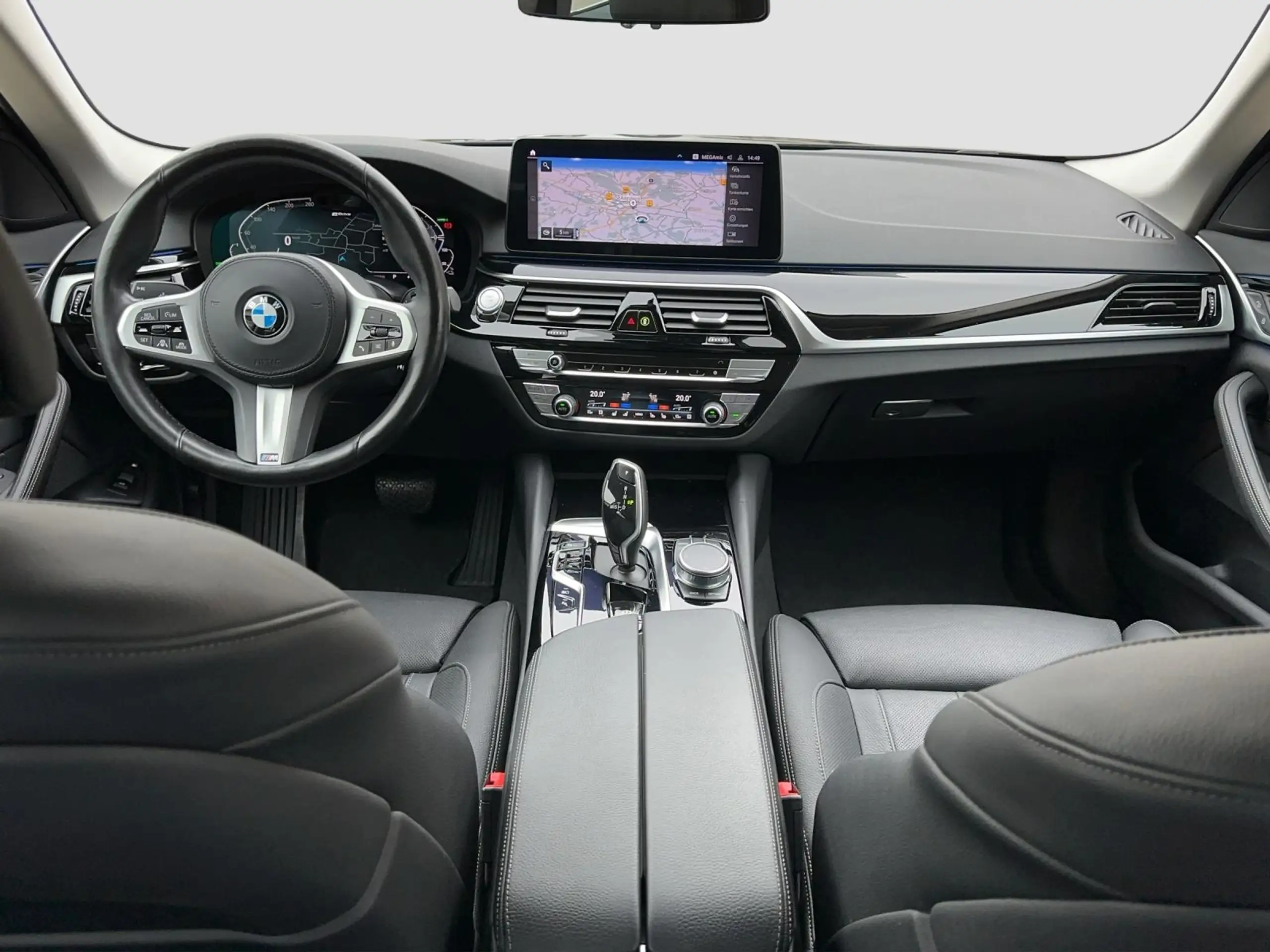 BMW - 530