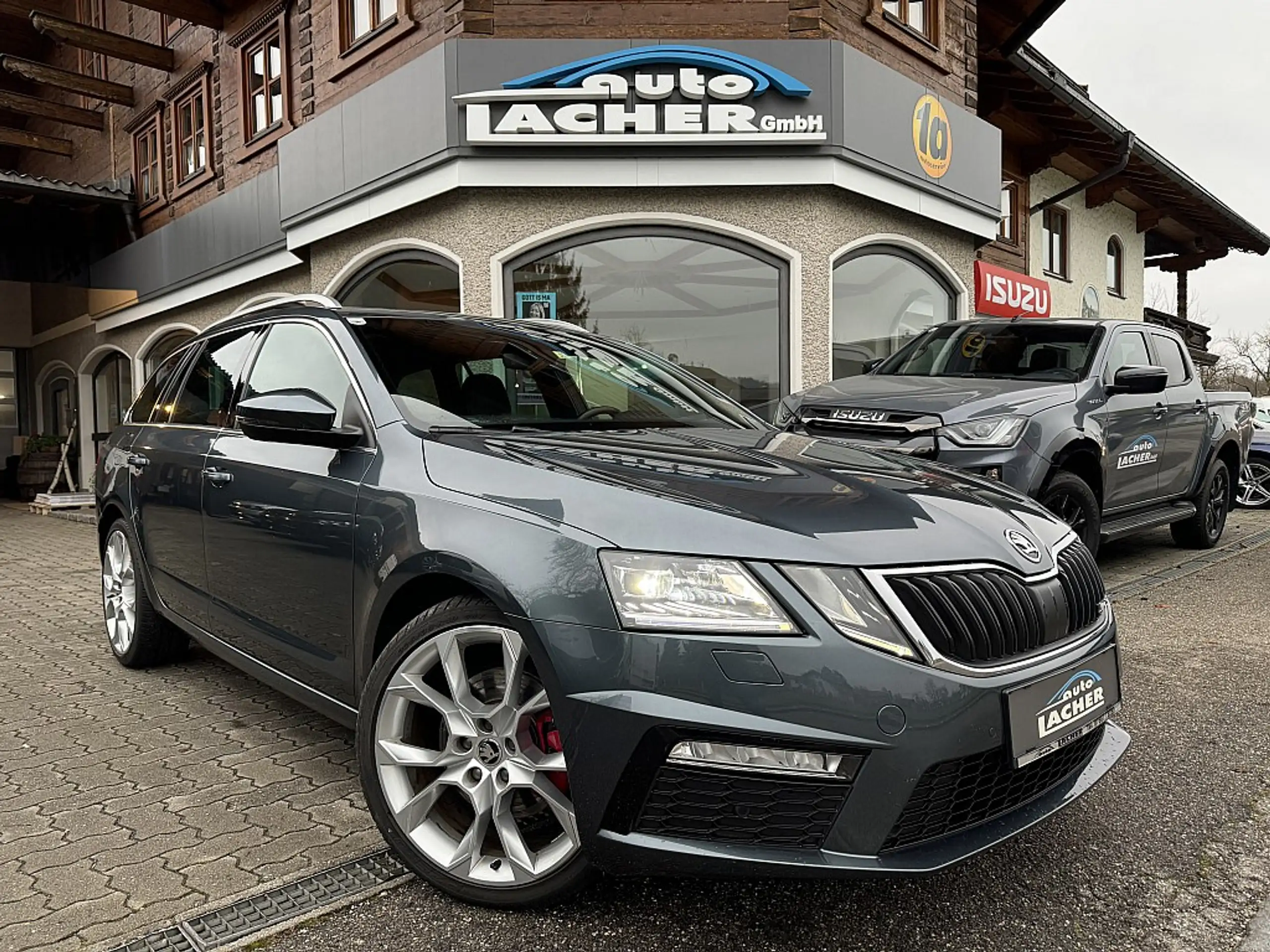 Skoda - Octavia