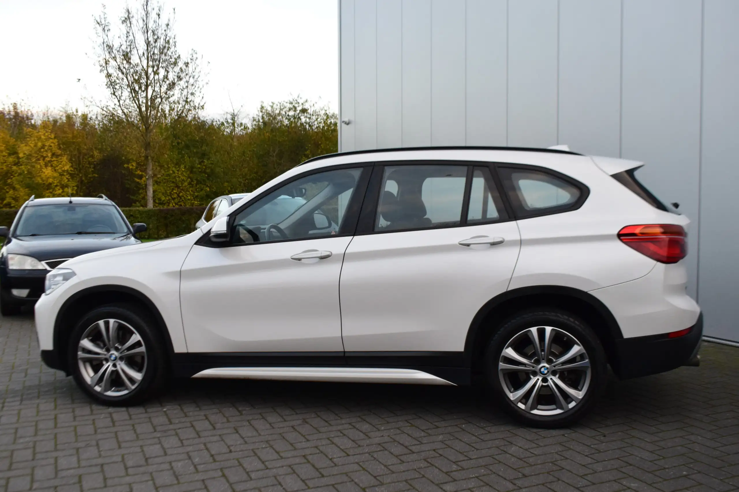 BMW - X1