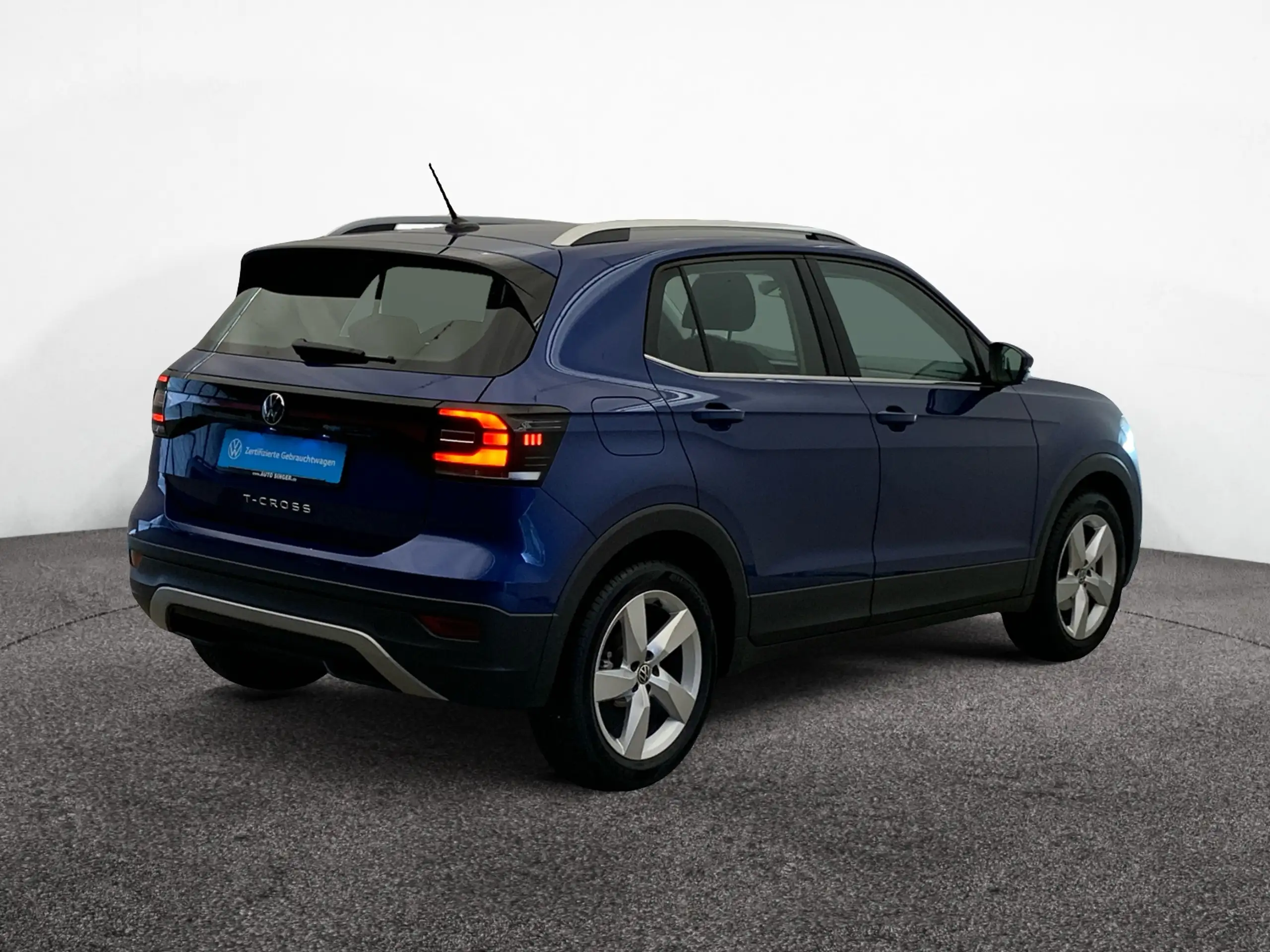 Volkswagen - T-Cross