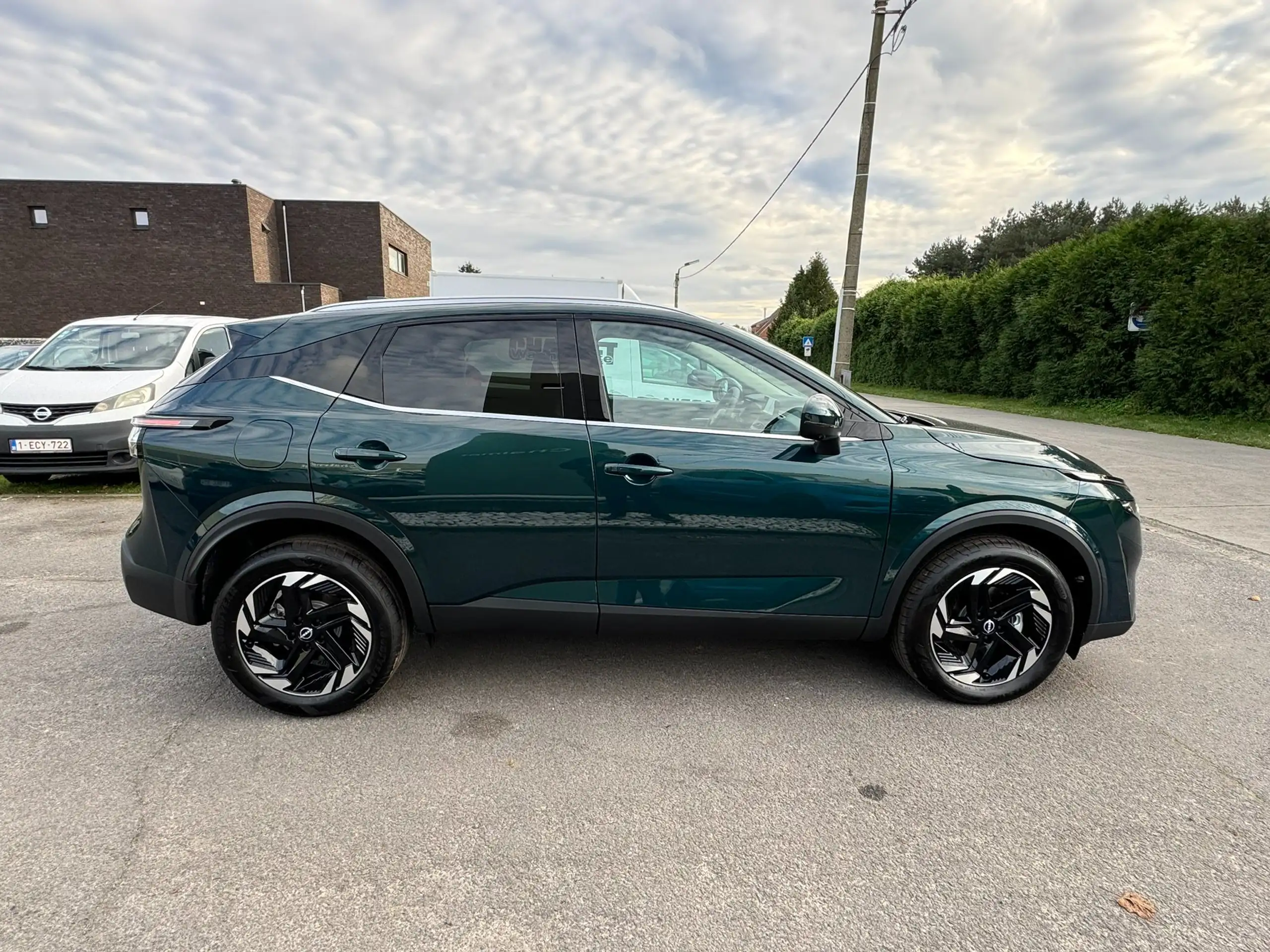 Nissan - Qashqai