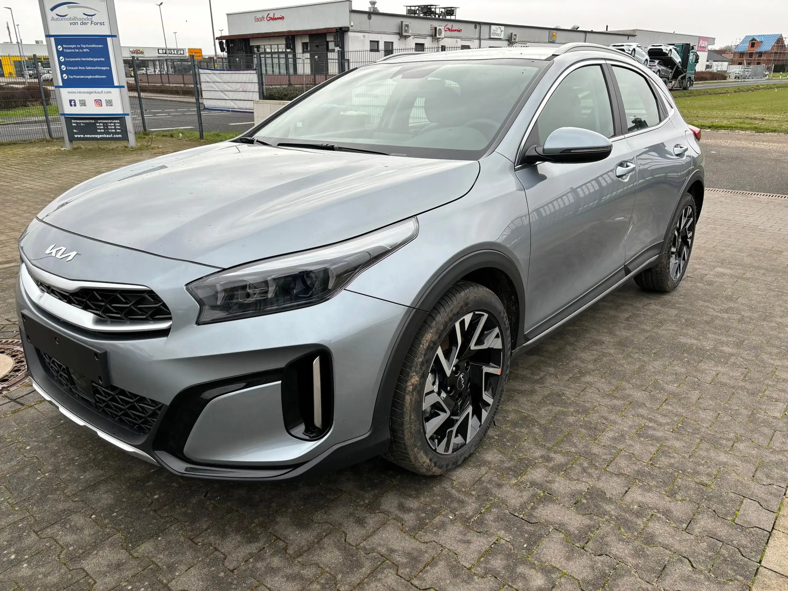 Kia - XCeed