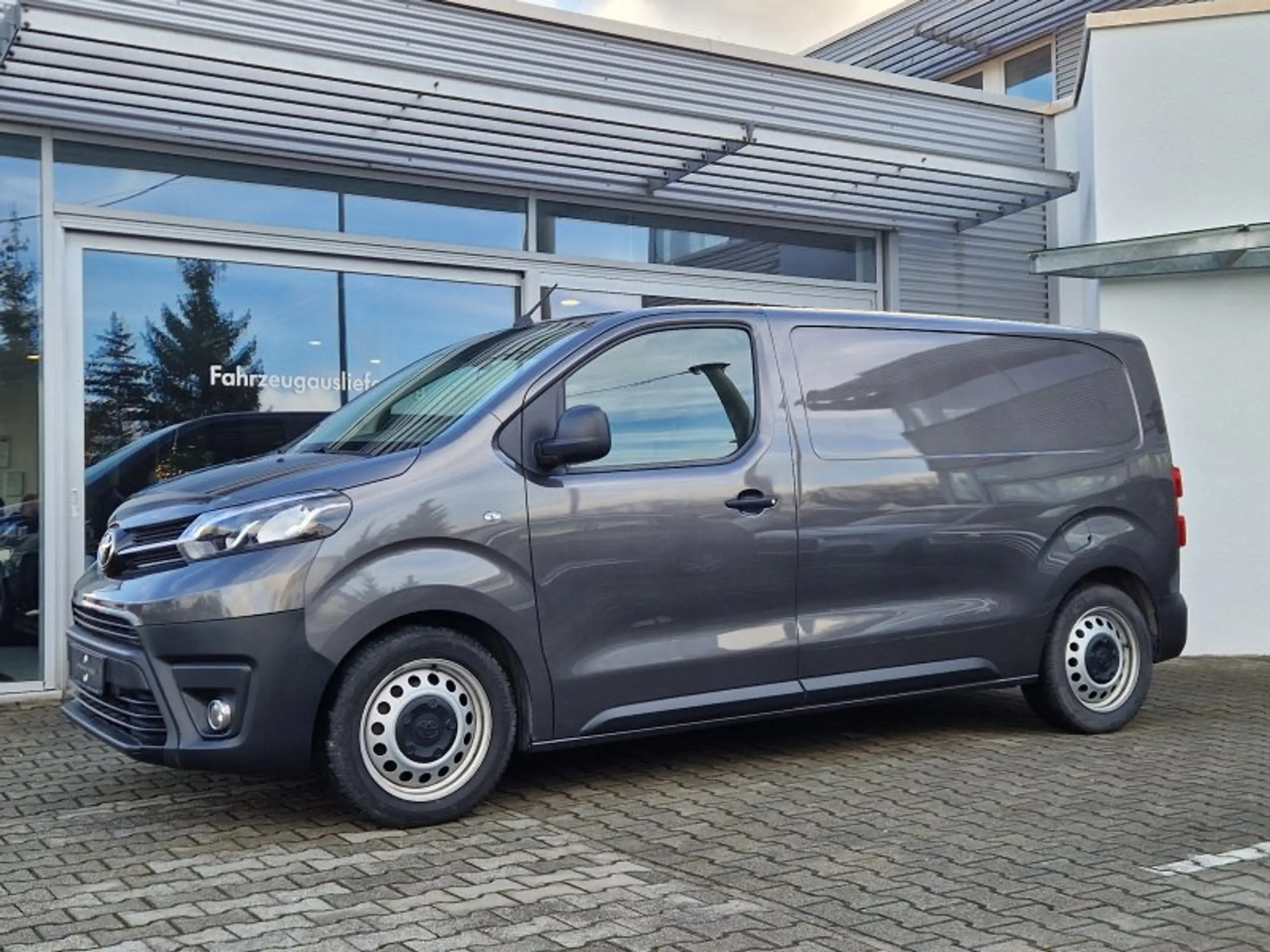 Toyota - Proace