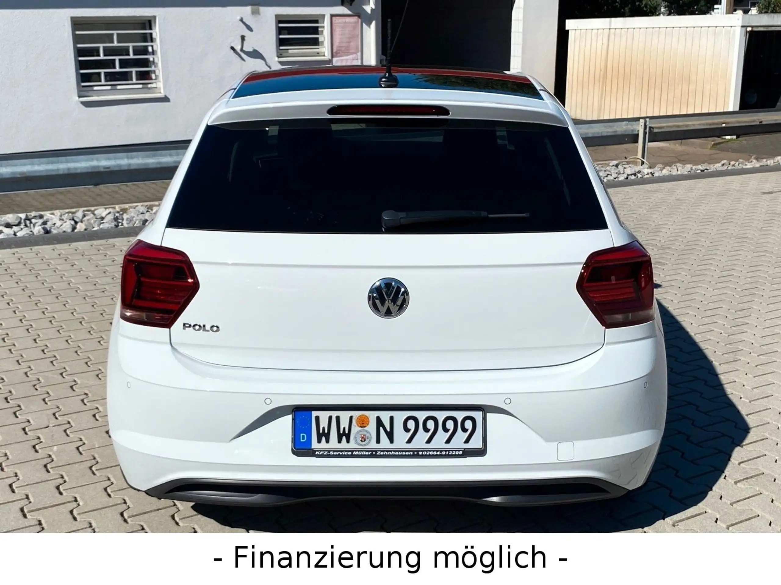 Volkswagen - Polo