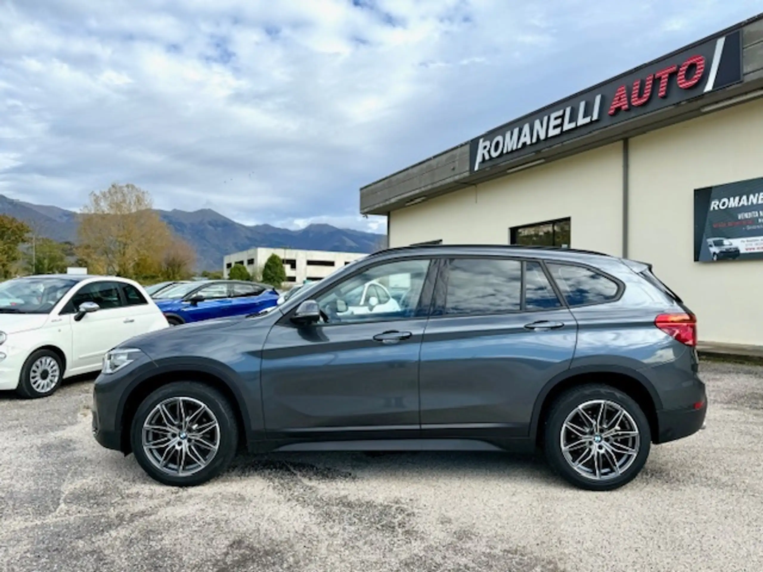 BMW - X1