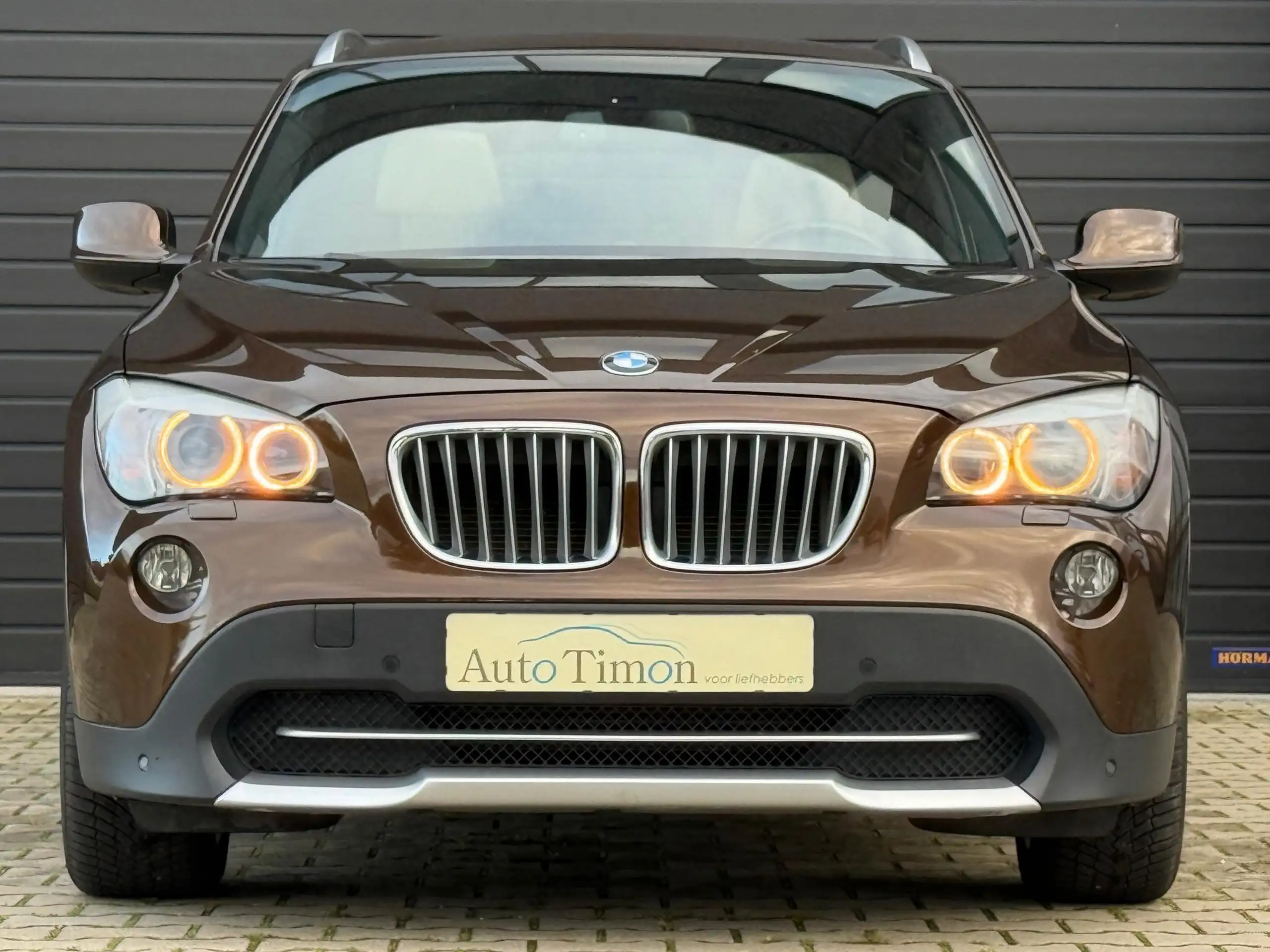 BMW - X1