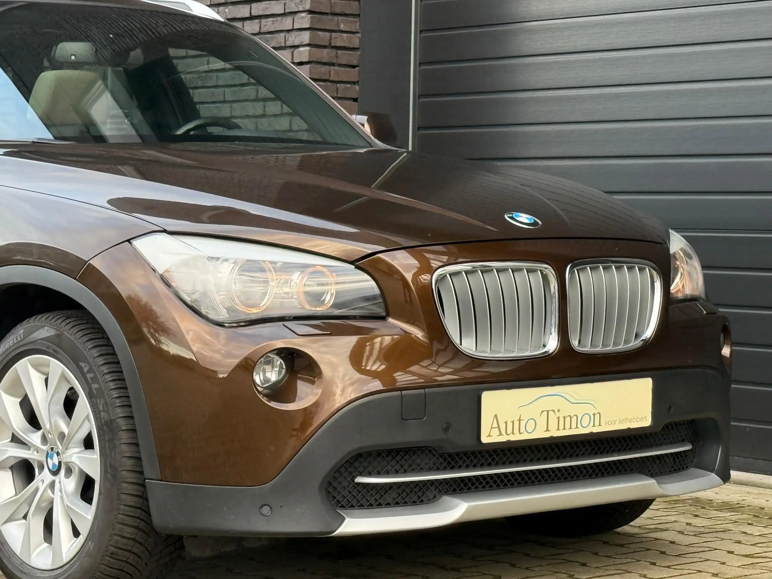 BMW - X1