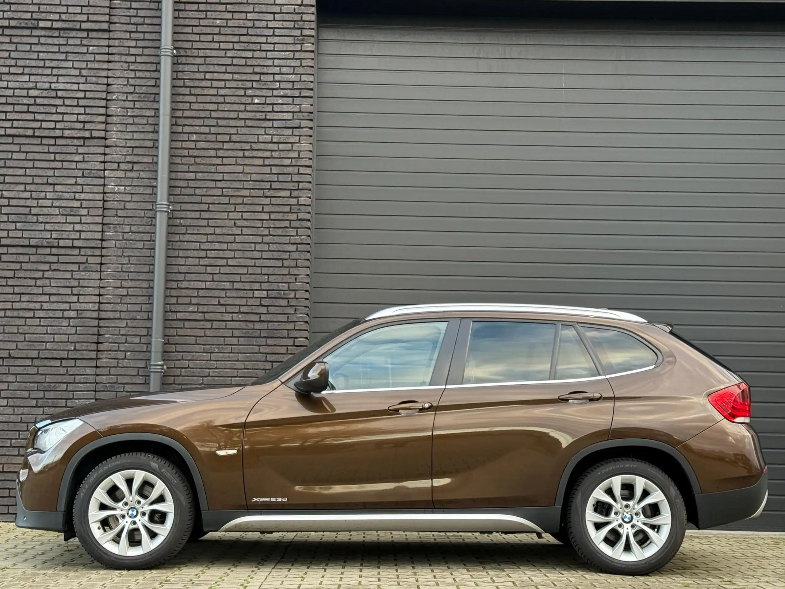 BMW - X1