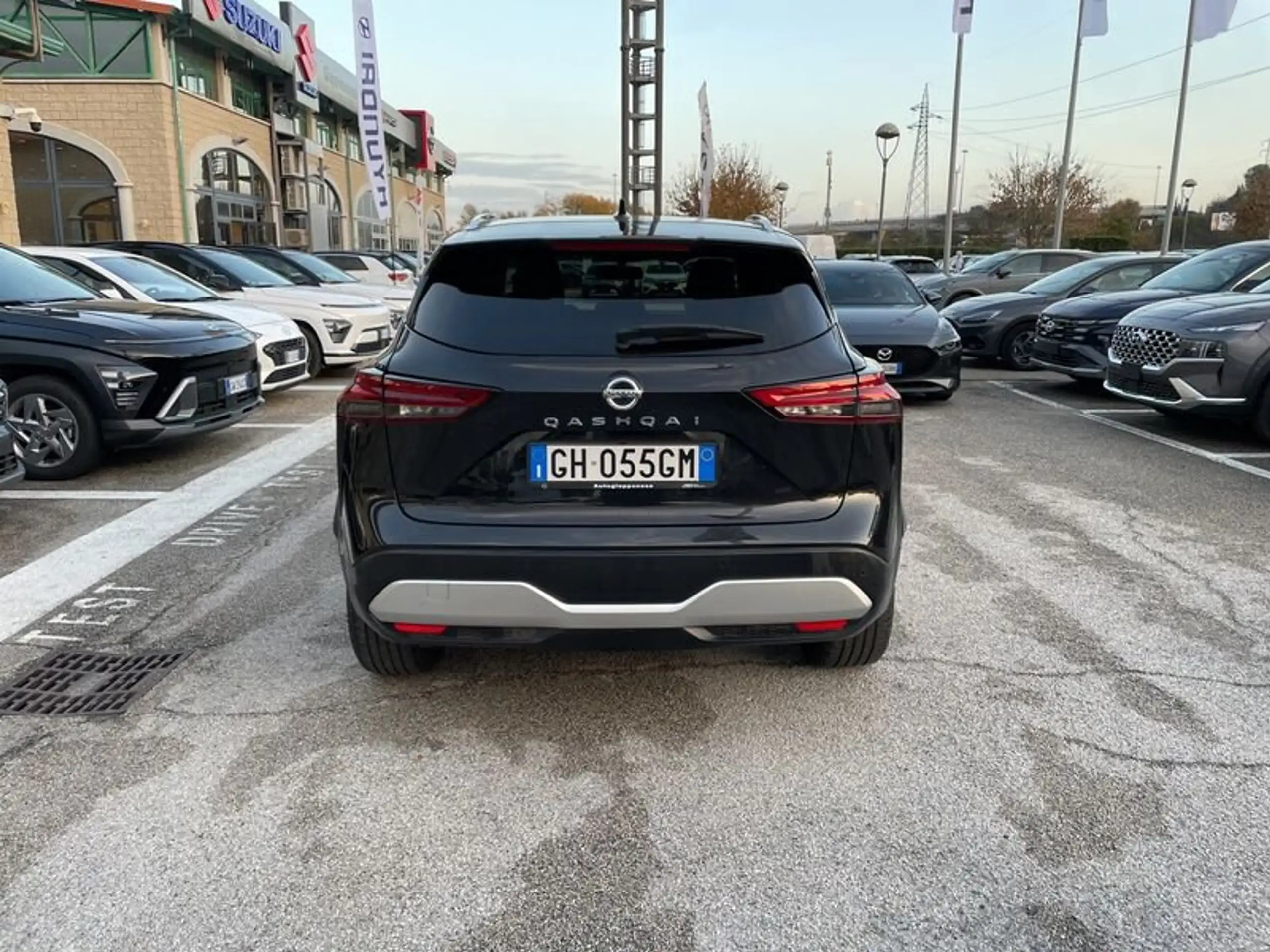 Nissan - Qashqai