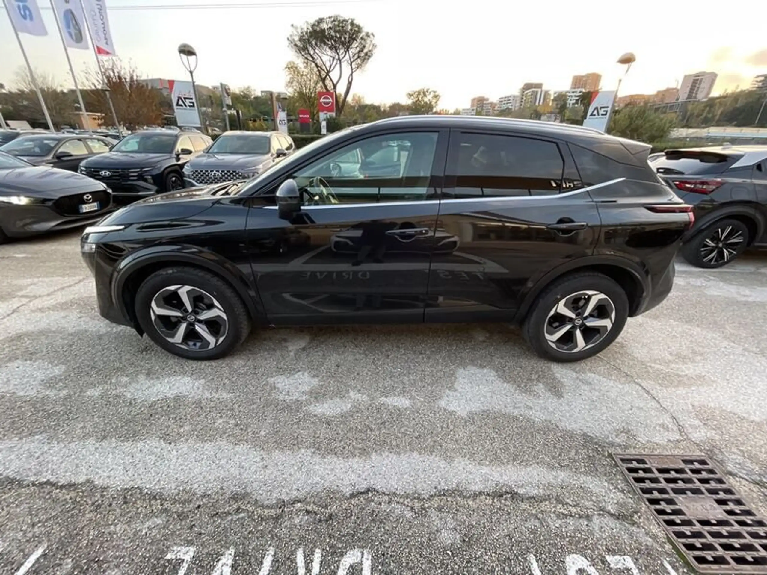 Nissan - Qashqai