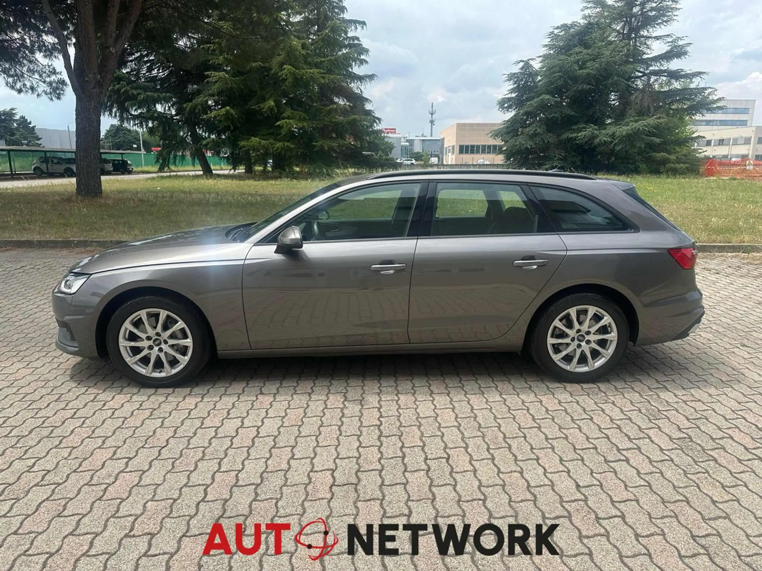 Audi - A4