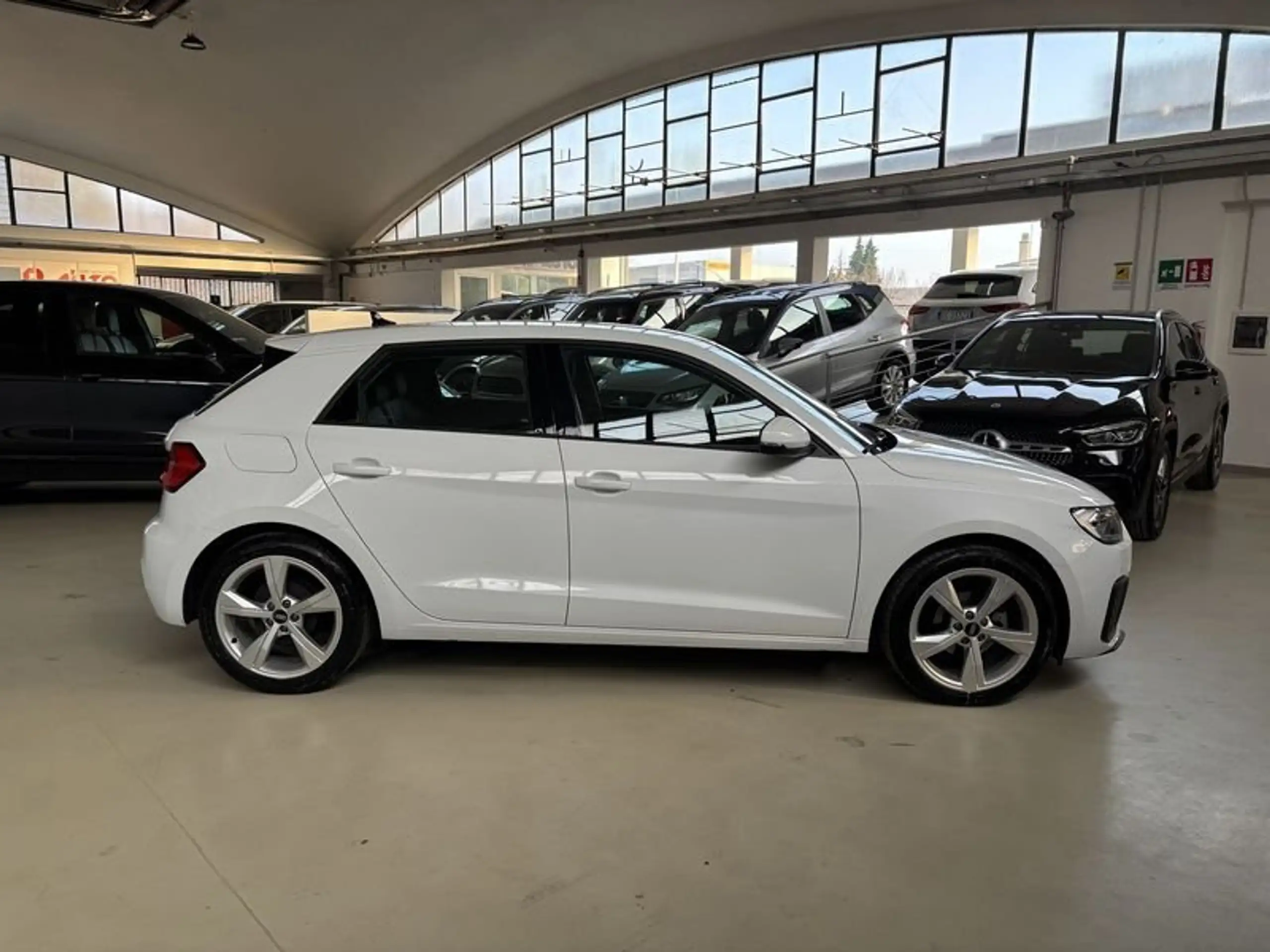 Audi - A1