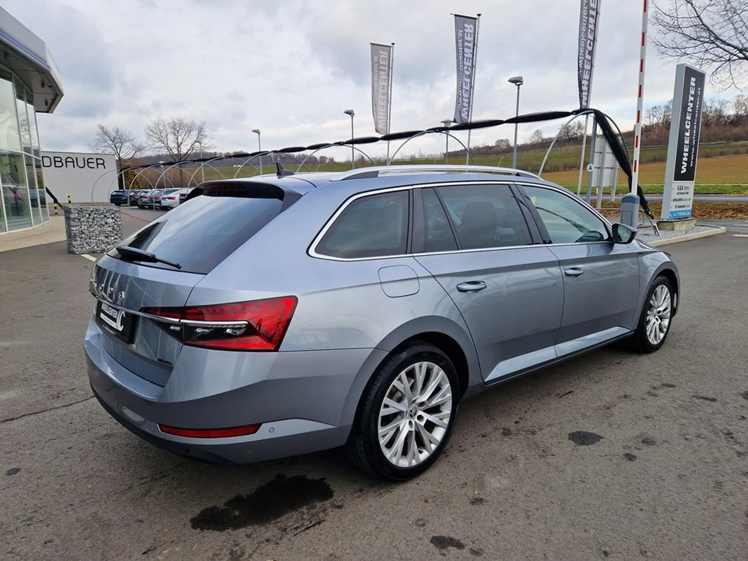 Skoda - Superb