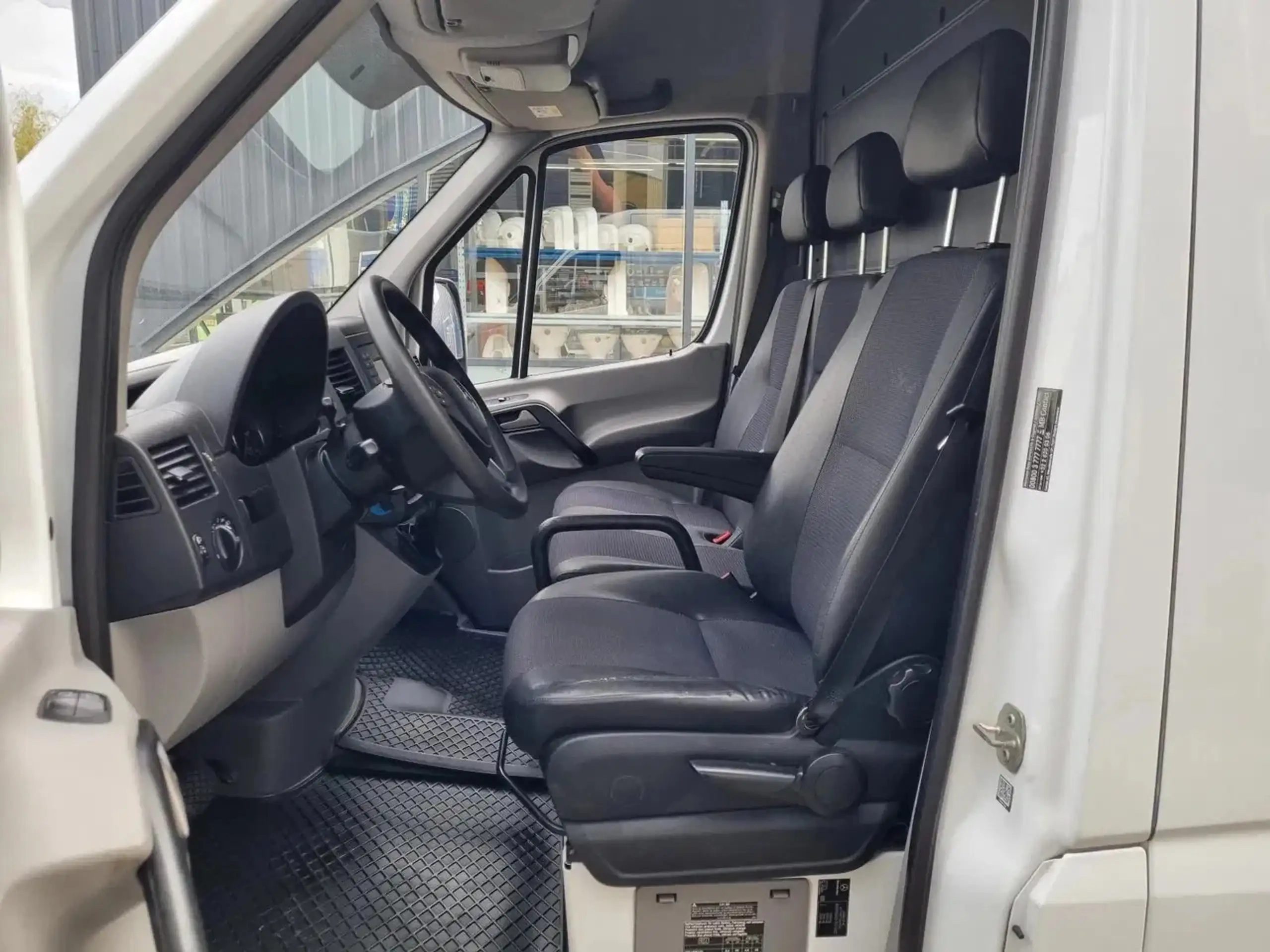 Mercedes-Benz - Sprinter